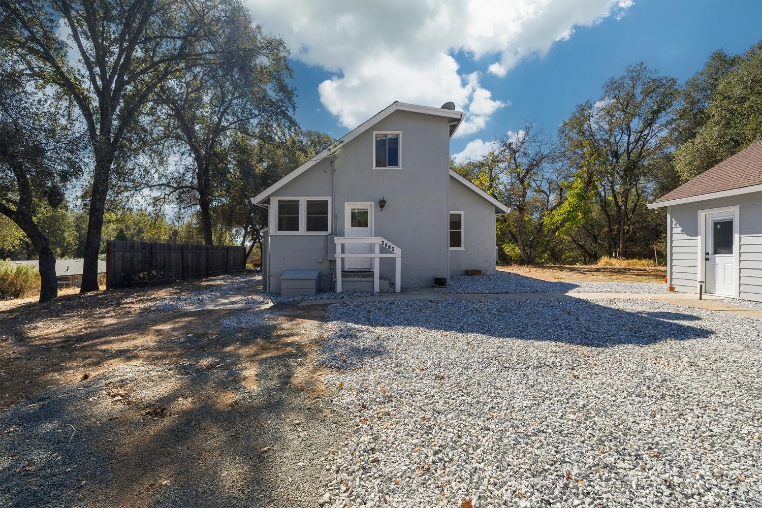 Detail Gallery Image 15 of 34 For 4270 El Dorado Rd, Placerville,  CA 95667 - 4 Beds | 2 Baths