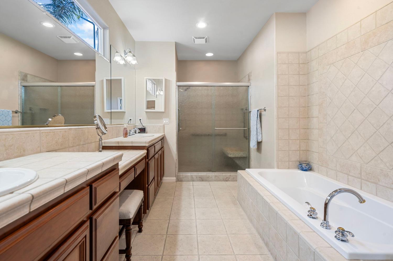 Detail Gallery Image 48 of 74 For 2577 Baigorry Ct, Tracy,  CA 95304 - 4 Beds | 2/1 Baths