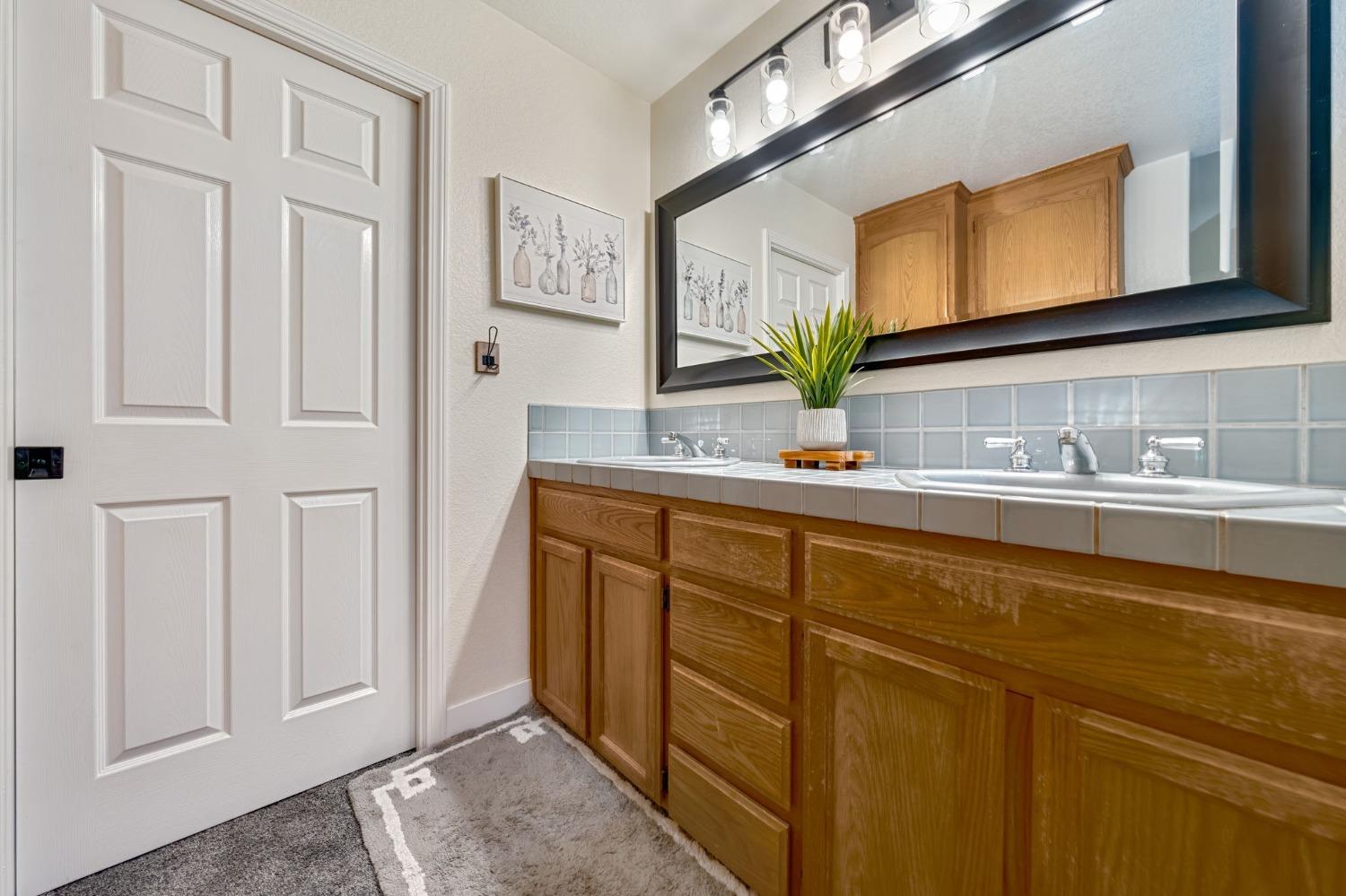 Detail Gallery Image 30 of 79 For 2188 American River Trl, Cool,  CA 95614 - 4 Beds | 2/1 Baths