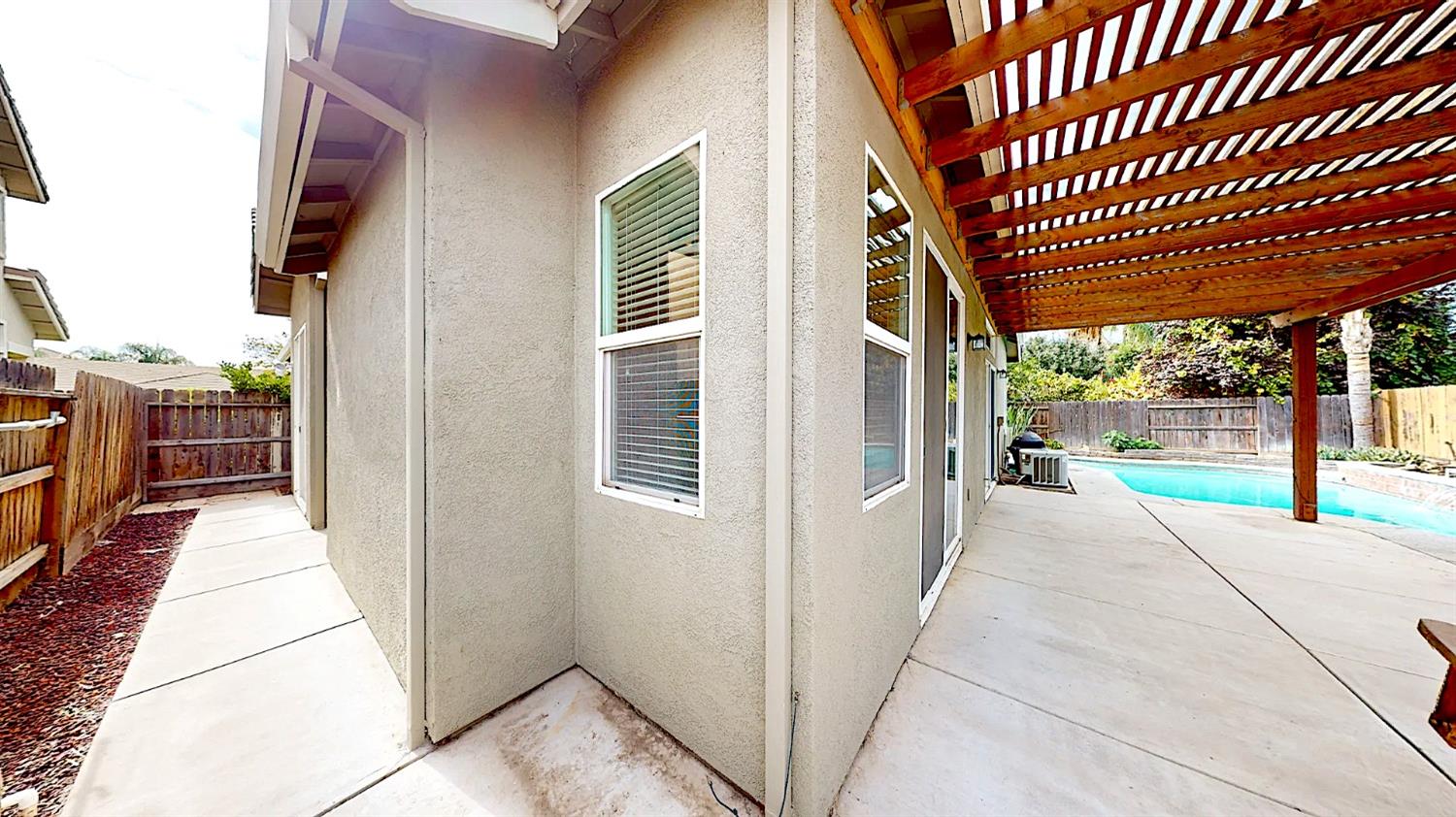 Detail Gallery Image 30 of 51 For 772 Tamarack Way, Los Banos,  CA 93635 - 4 Beds | 2 Baths