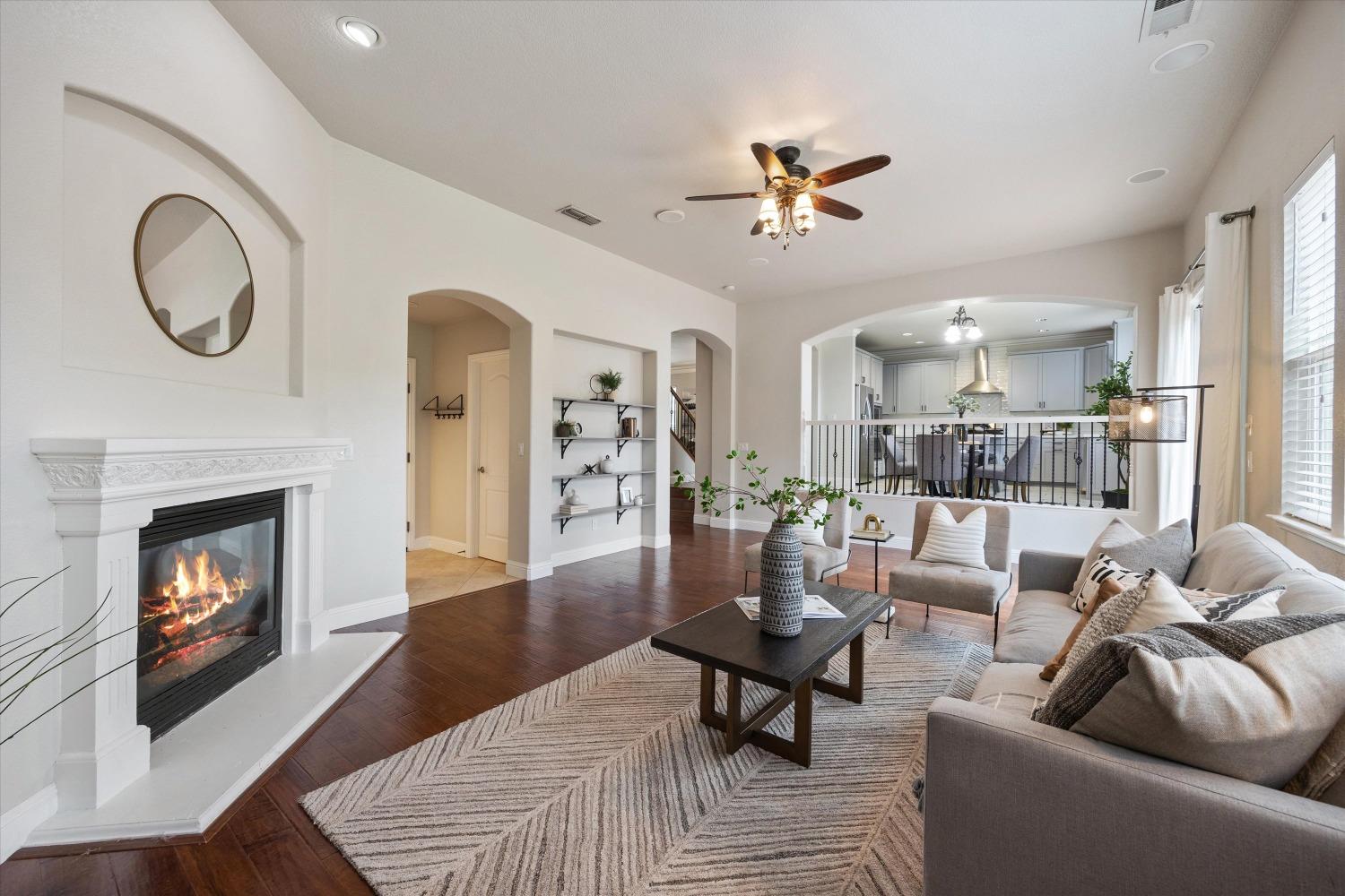 Detail Gallery Image 28 of 58 For 980 Hildebrand Cir, Folsom,  CA 95630 - 4 Beds | 2/1 Baths