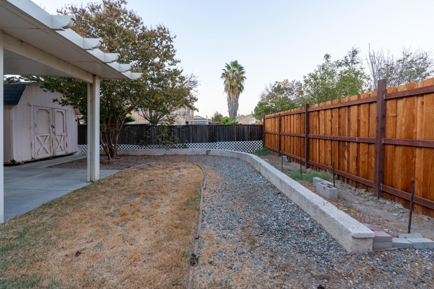 Detail Gallery Image 37 of 46 For 702 Harlequin Ct, Los Banos,  CA 93635 - 4 Beds | 2/1 Baths