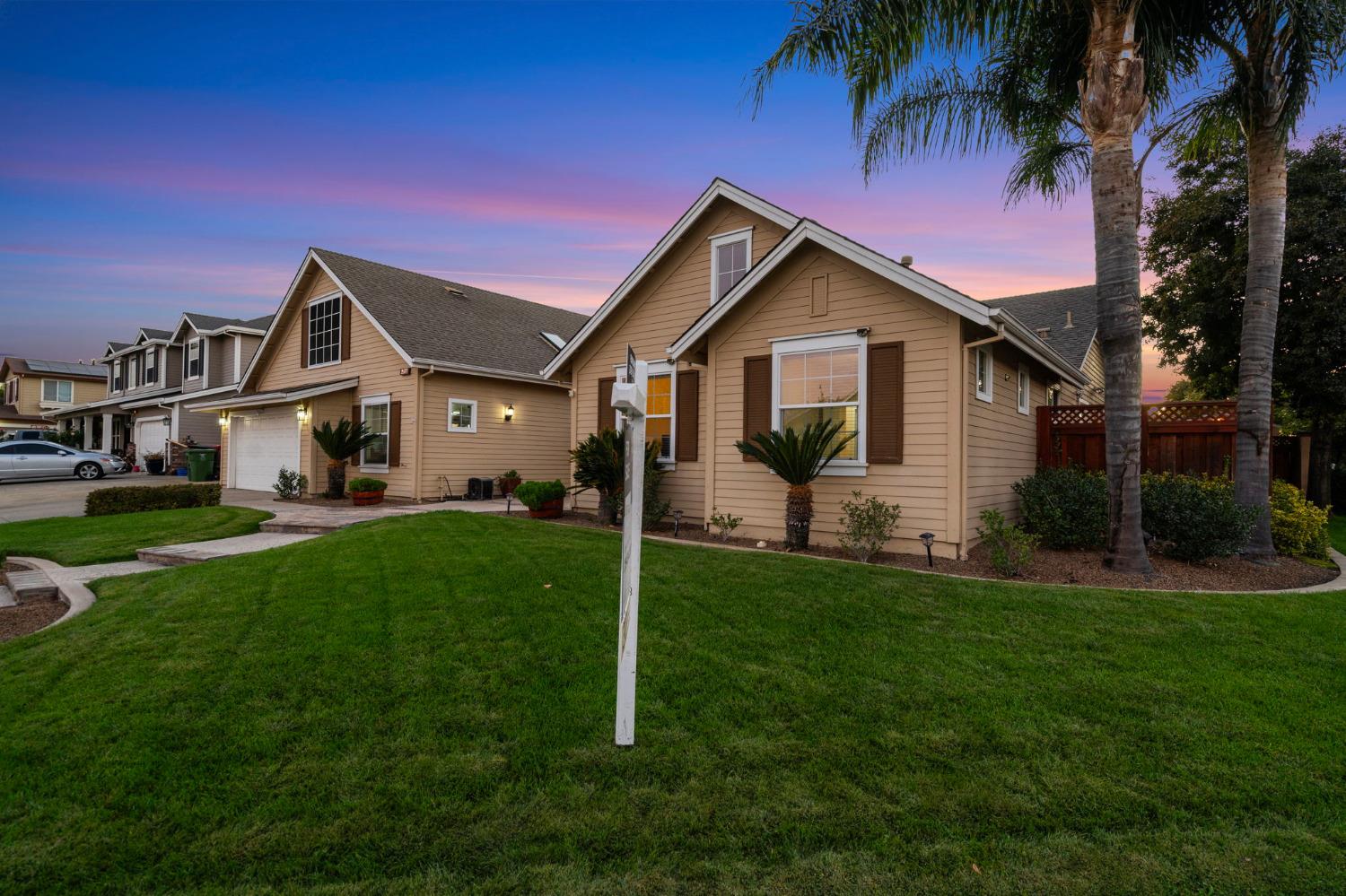 Detail Gallery Image 4 of 74 For 2577 Baigorry Ct, Tracy,  CA 95304 - 4 Beds | 2/1 Baths