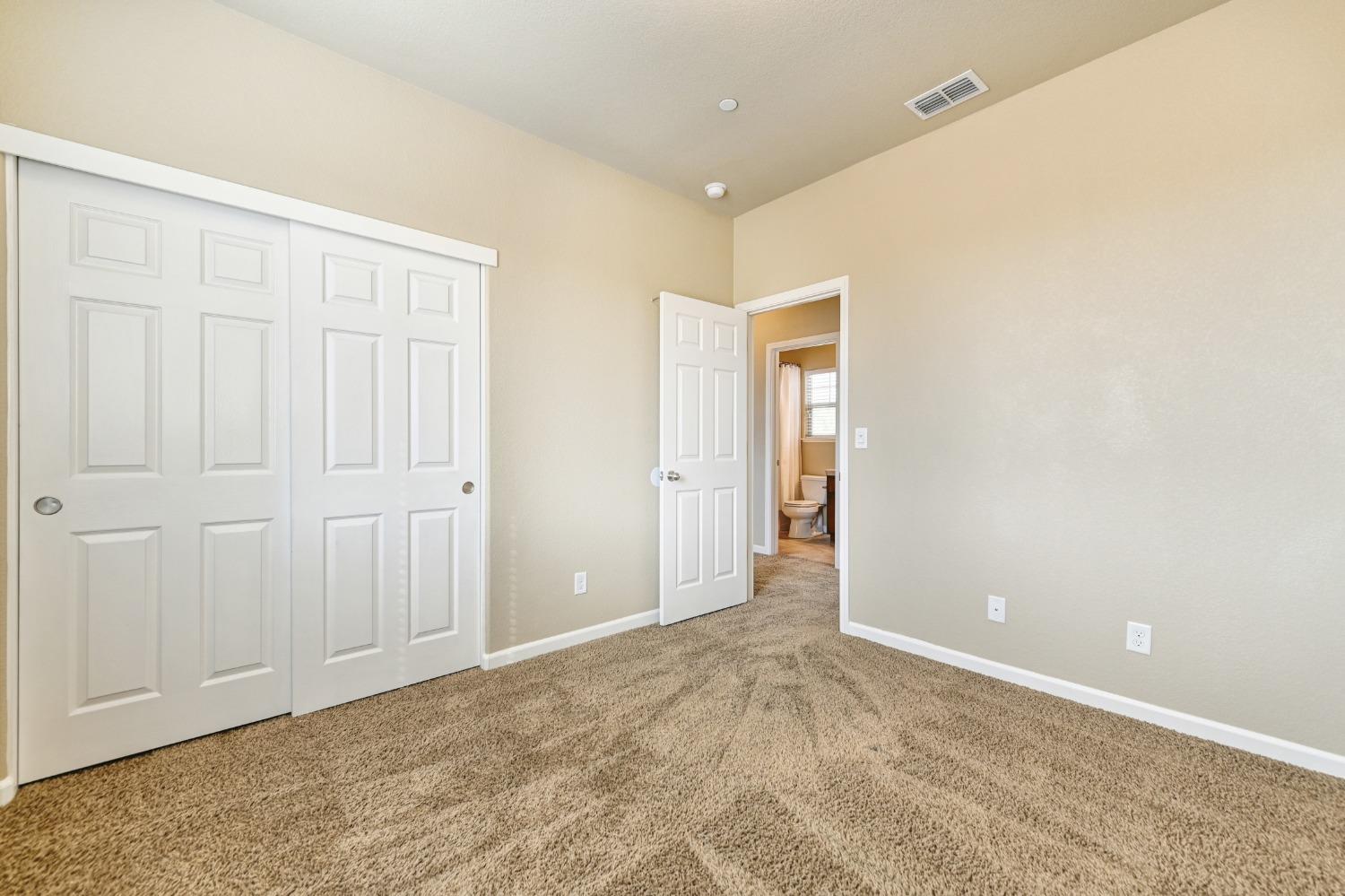 Detail Gallery Image 24 of 45 For 3605 Trentino St, Roseville,  CA 95747 - 3 Beds | 2/1 Baths