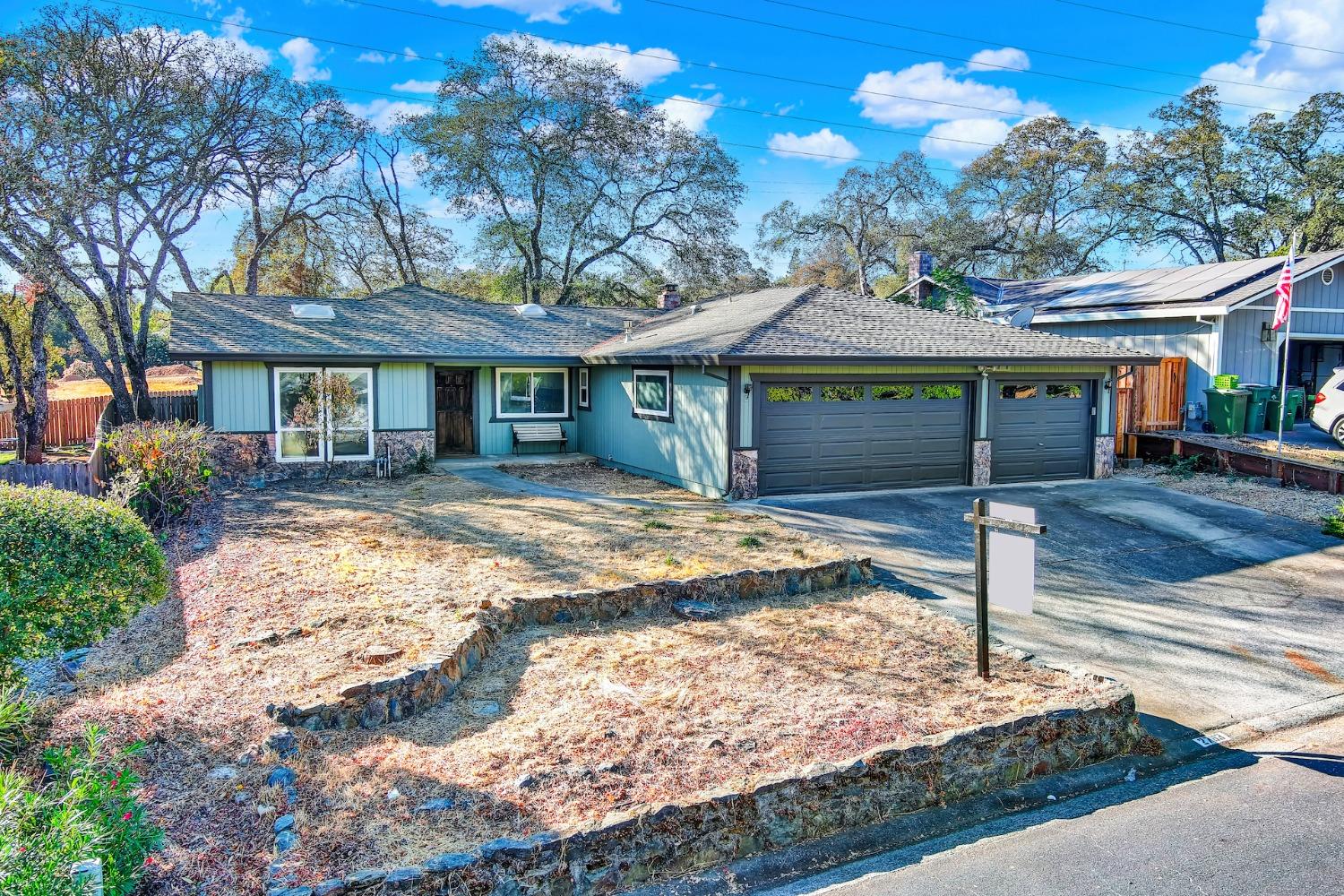 Detail Gallery Image 1 of 67 For 2783 King Edward Dr, El Dorado Hills,  CA 95762 - 3 Beds | 2/1 Baths