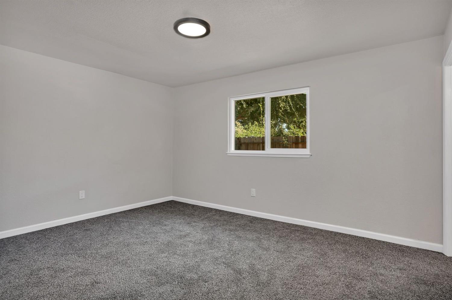 Detail Gallery Image 21 of 36 For 931 E Linwood, Turlock,  CA 95380 - 3 Beds | 2 Baths