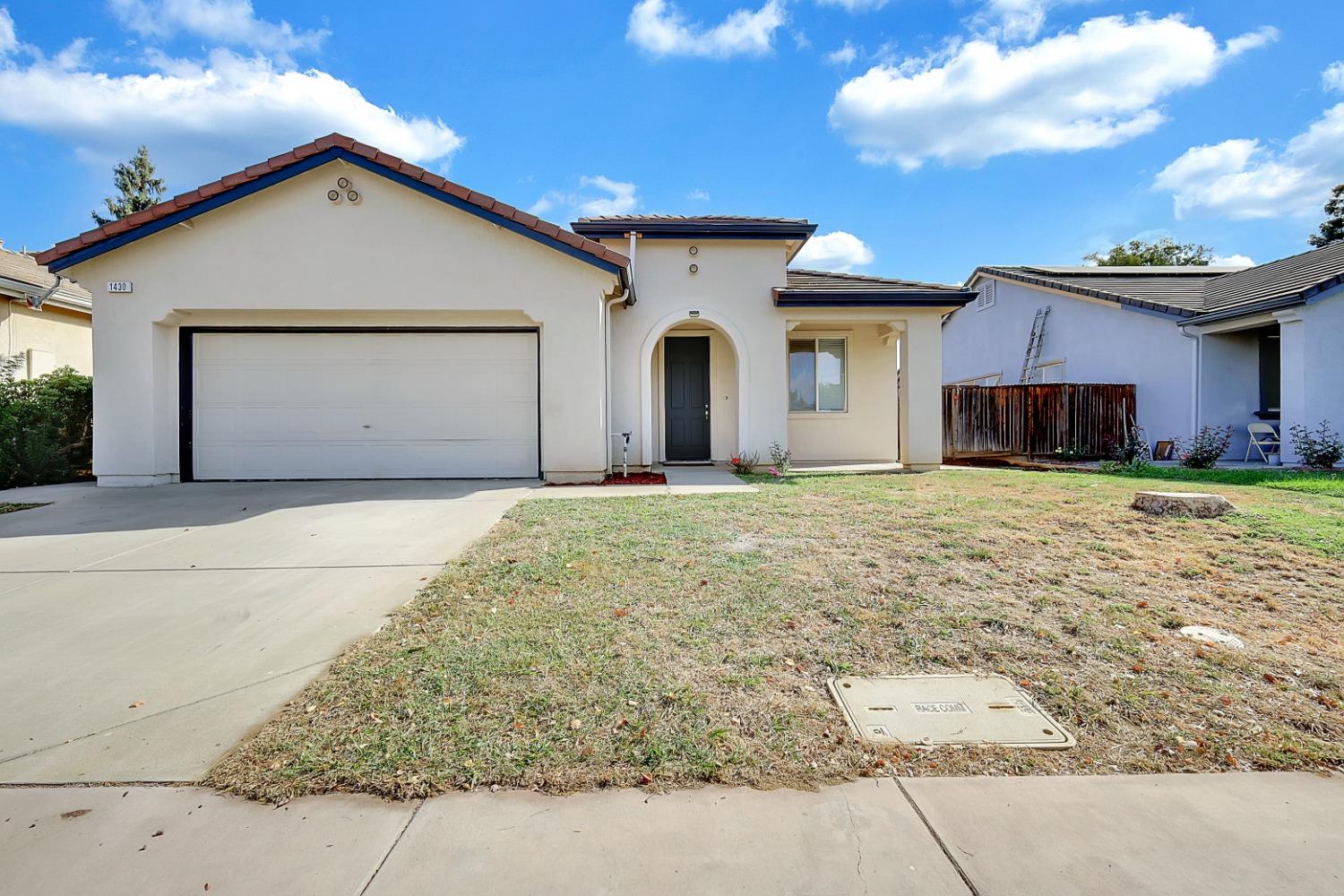 Detail Gallery Image 1 of 34 For 1430 Jodi, Yuba City,  CA 95993 - 3 Beds | 2 Baths