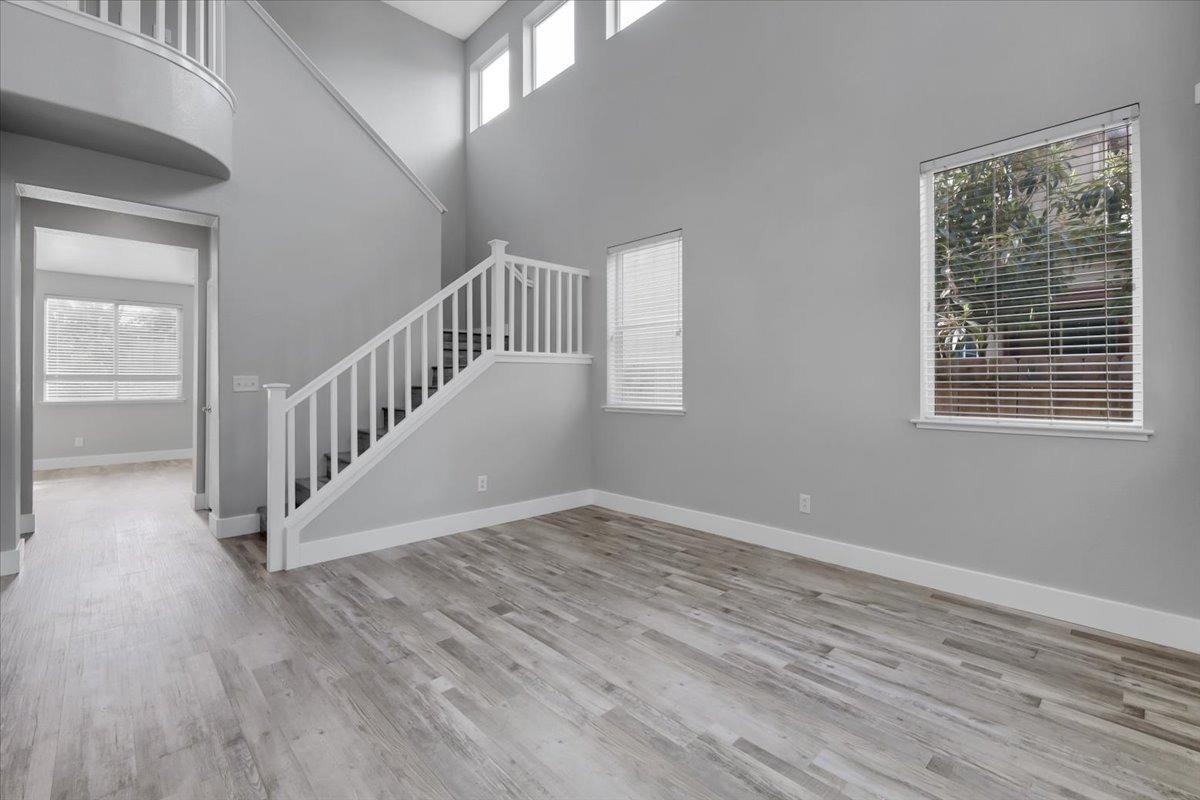 Detail Gallery Image 8 of 51 For 256 Twin Rivers Dr, Yuba City,  CA 95991 - 4 Beds | 2/1 Baths