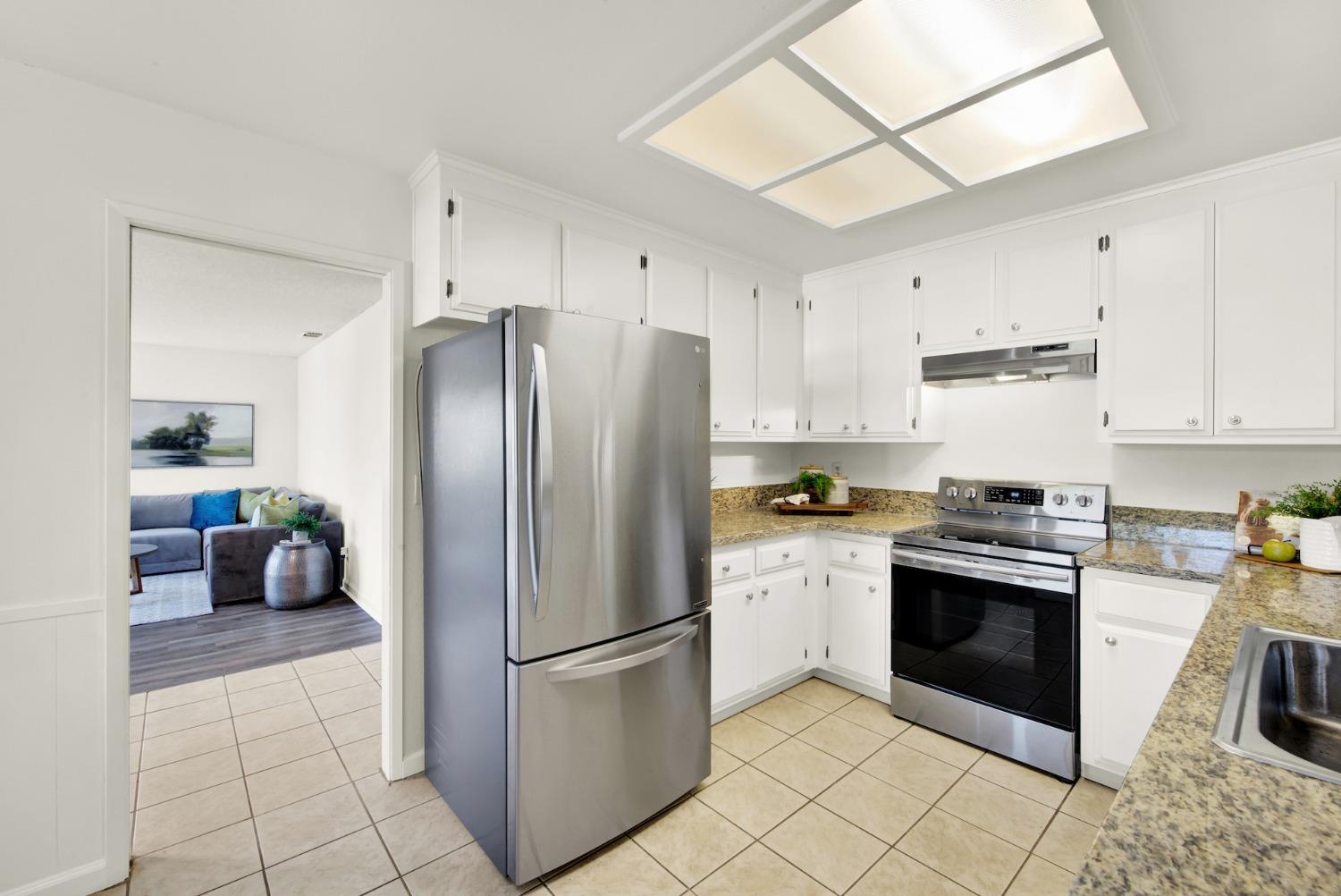 Detail Gallery Image 21 of 67 For 2783 King Edward Dr, El Dorado Hills,  CA 95762 - 3 Beds | 2/1 Baths