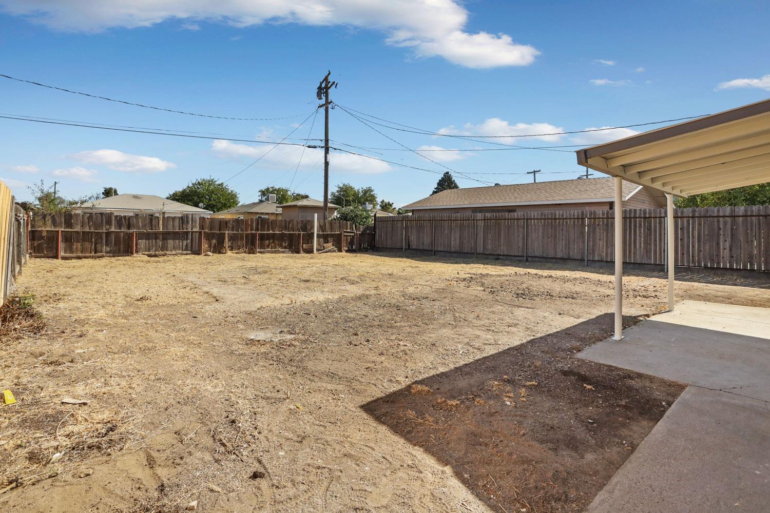 Detail Gallery Image 33 of 39 For 2600 Sparks Way, Modesto,  CA 95350 - 3 Beds | 1 Baths