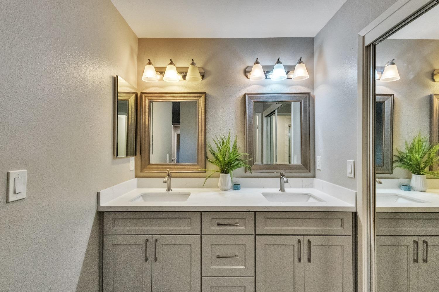 Detail Gallery Image 48 of 76 For 7308 Trousdale Pl, Stockton,  CA 95207 - 4 Beds | 2/1 Baths