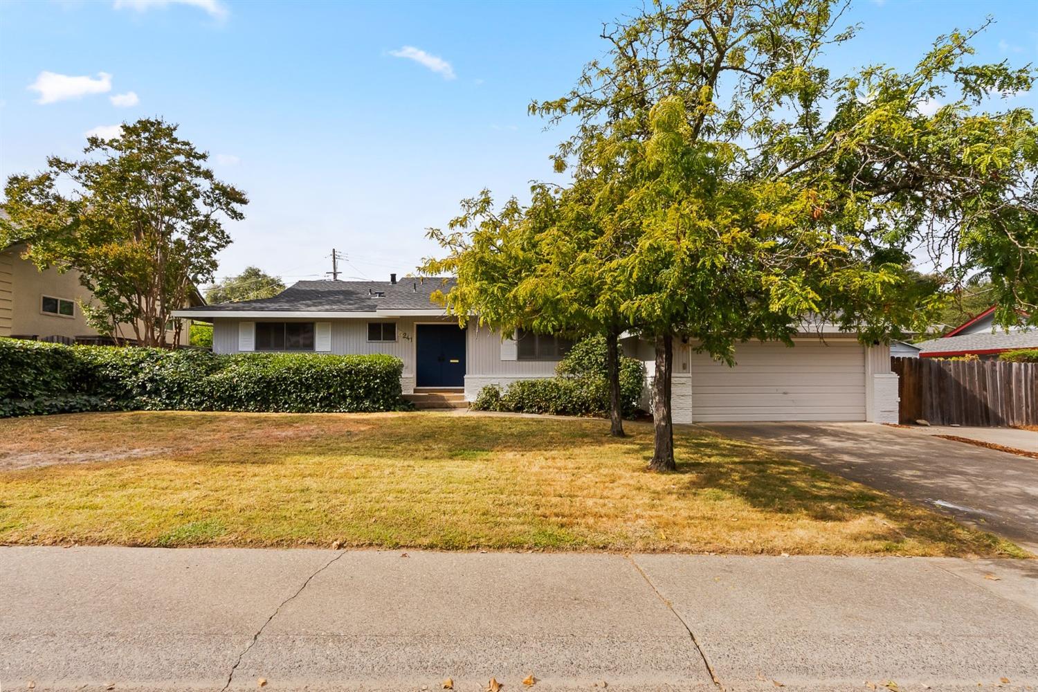 Detail Gallery Image 1 of 1 For 5241 Tyosa St, Fair Oaks,  CA 95628 - 3 Beds | 2 Baths