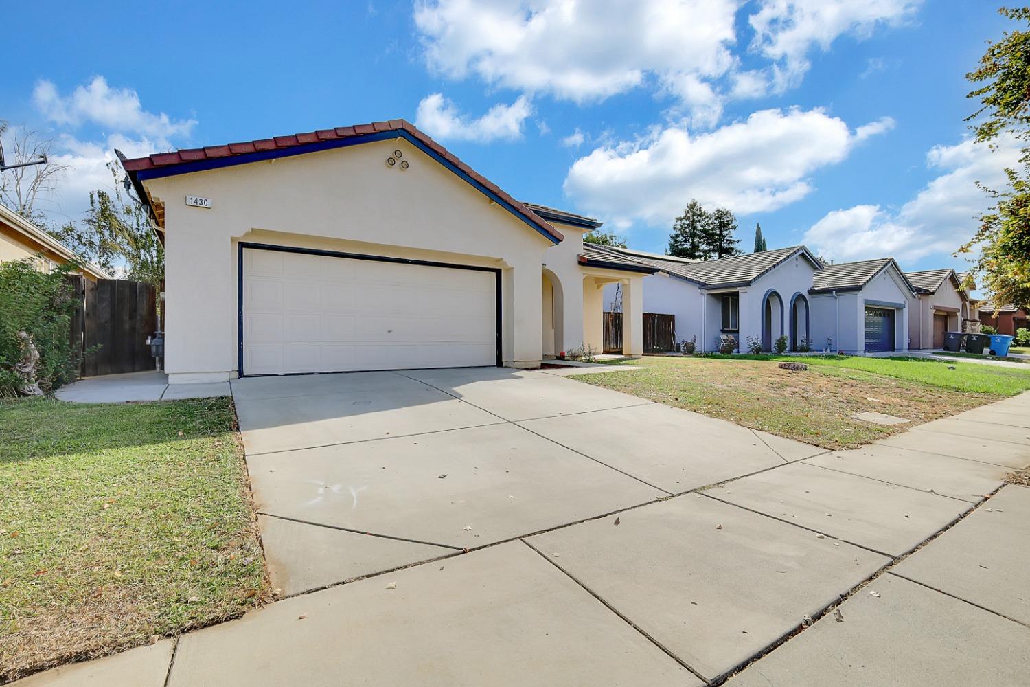 Detail Gallery Image 2 of 34 For 1430 Jodi, Yuba City,  CA 95993 - 3 Beds | 2 Baths