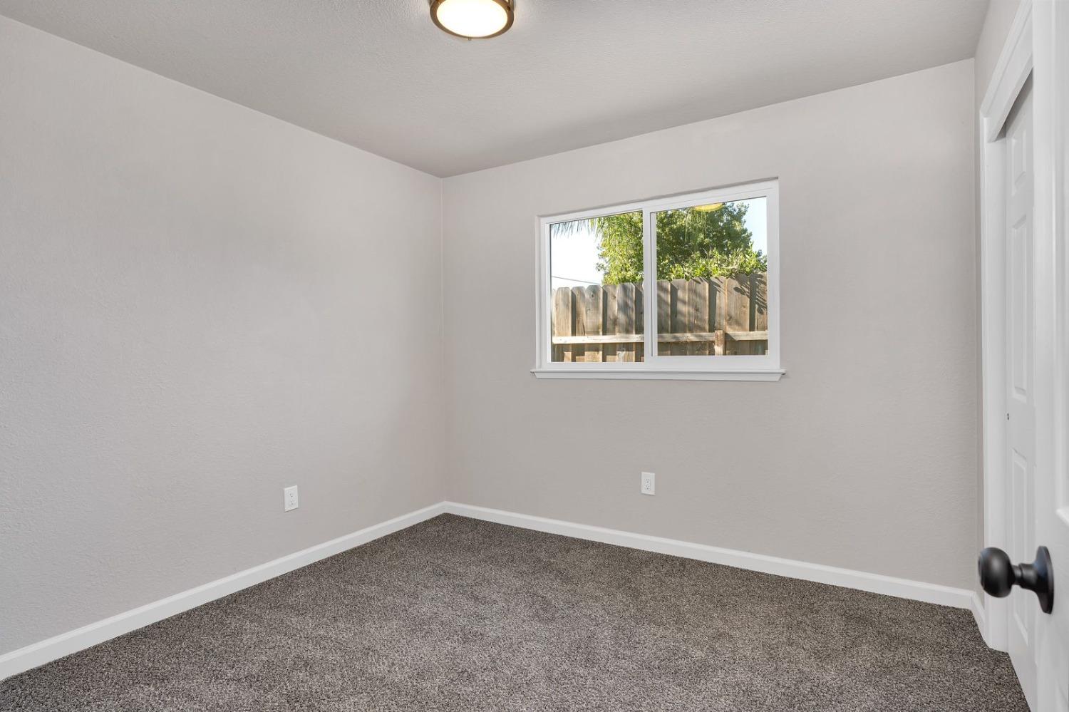 Detail Gallery Image 20 of 36 For 931 E Linwood, Turlock,  CA 95380 - 3 Beds | 2 Baths