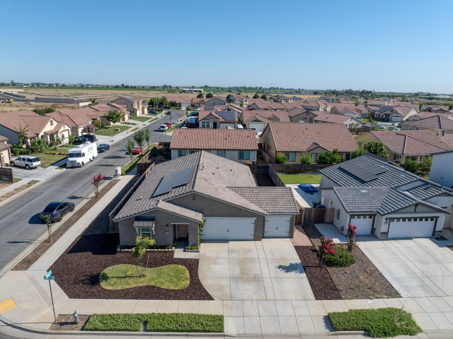 Detail Gallery Image 56 of 56 For 1688 Thistle Ln, Los Banos,  CA 93635 - 4 Beds | 3 Baths