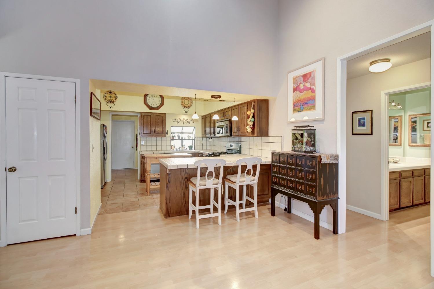 Detail Gallery Image 17 of 47 For 105 Morning Dove Ln, Folsom,  CA 95630 - 3 Beds | 2 Baths