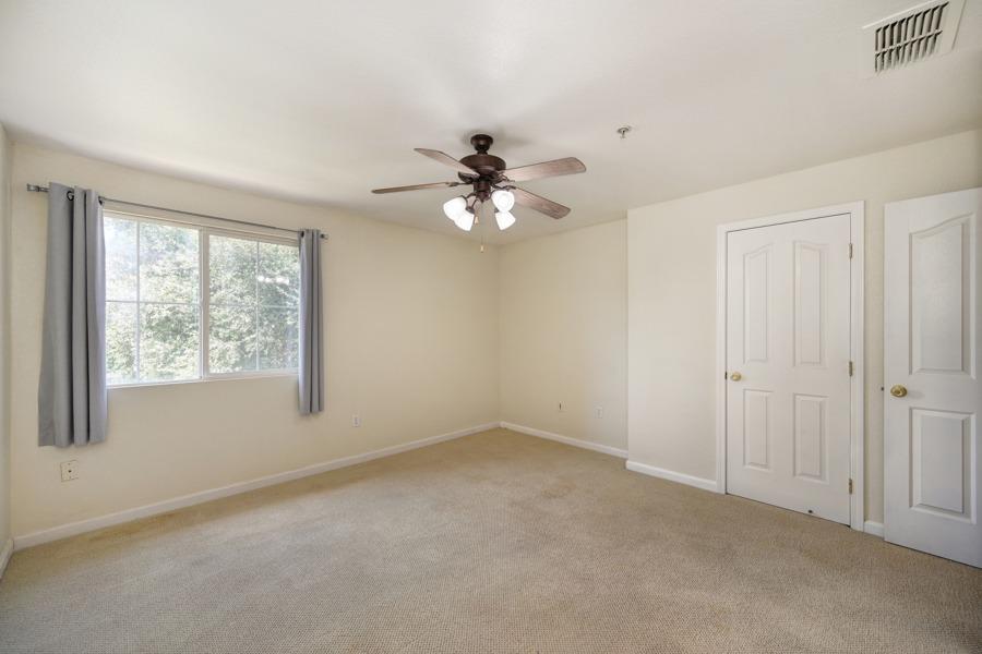 Detail Gallery Image 33 of 45 For 105 Esplanade Cir, Folsom,  CA 95630 - 2 Beds | 2/1 Baths