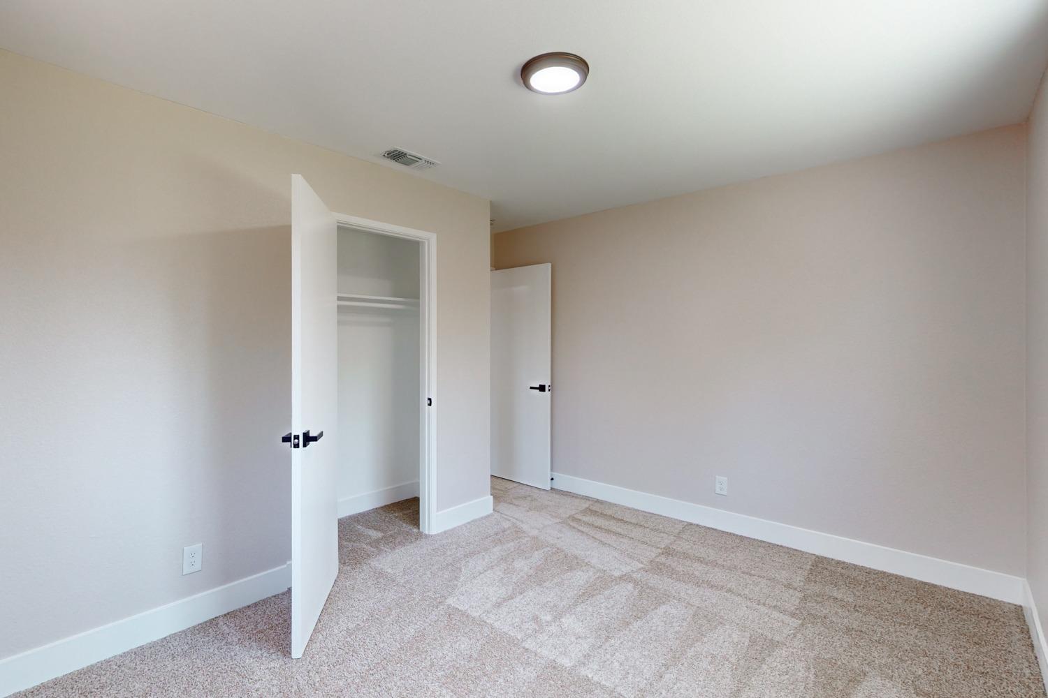 Detail Gallery Image 20 of 43 For 1550 Hickory Ln, Olivehurst,  CA 95961 - 3 Beds | 1 Baths