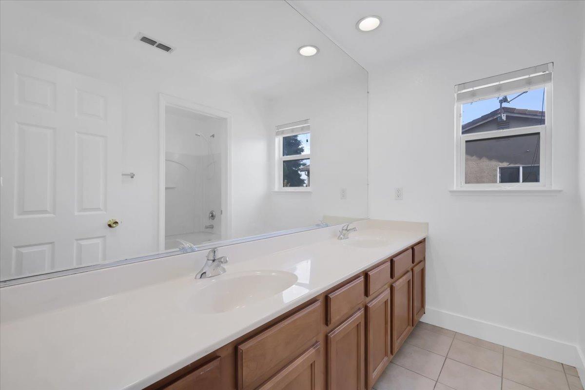 Detail Gallery Image 41 of 51 For 256 Twin Rivers Dr, Yuba City,  CA 95991 - 4 Beds | 2/1 Baths