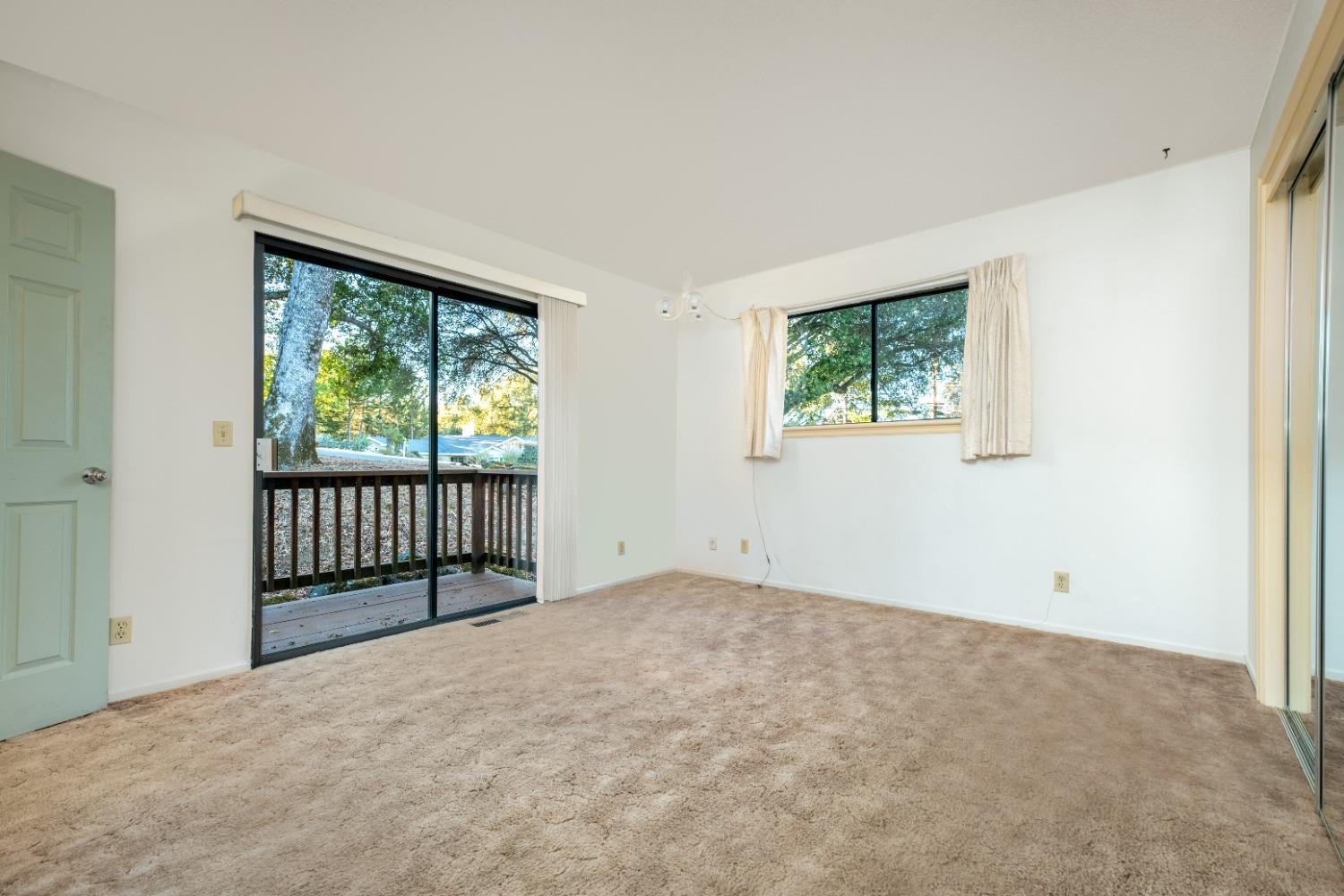 Detail Gallery Image 12 of 49 For 14777 Woodland Loop, Penn Valley,  CA 95946 - 3 Beds | 2 Baths