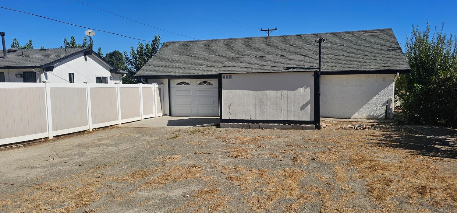 Detail Gallery Image 14 of 25 For 2 Locust Rd #F1,  Tracy,  CA 95304 - 2 Beds | 2 Baths