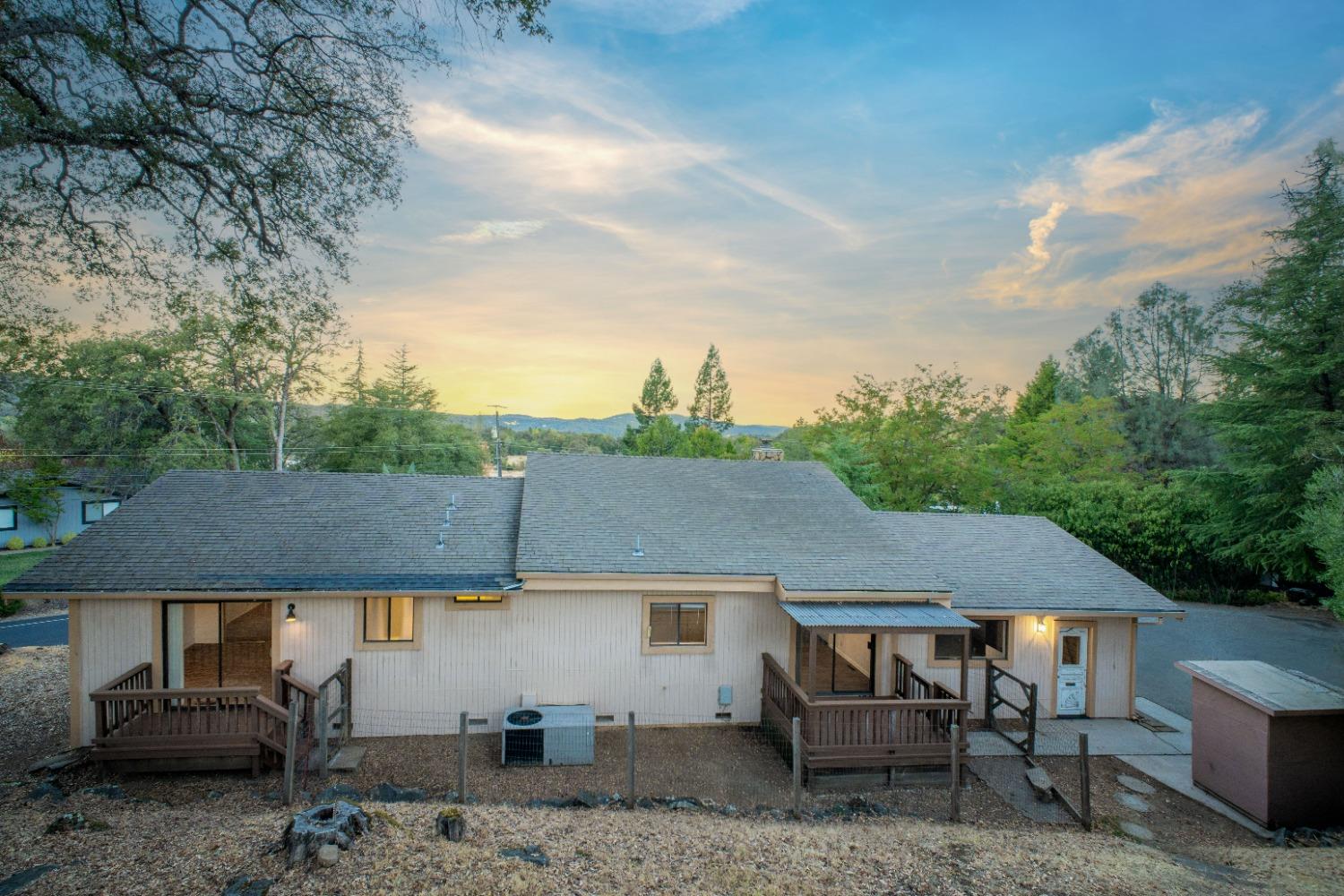 Detail Gallery Image 38 of 49 For 14777 Woodland Loop, Penn Valley,  CA 95946 - 3 Beds | 2 Baths