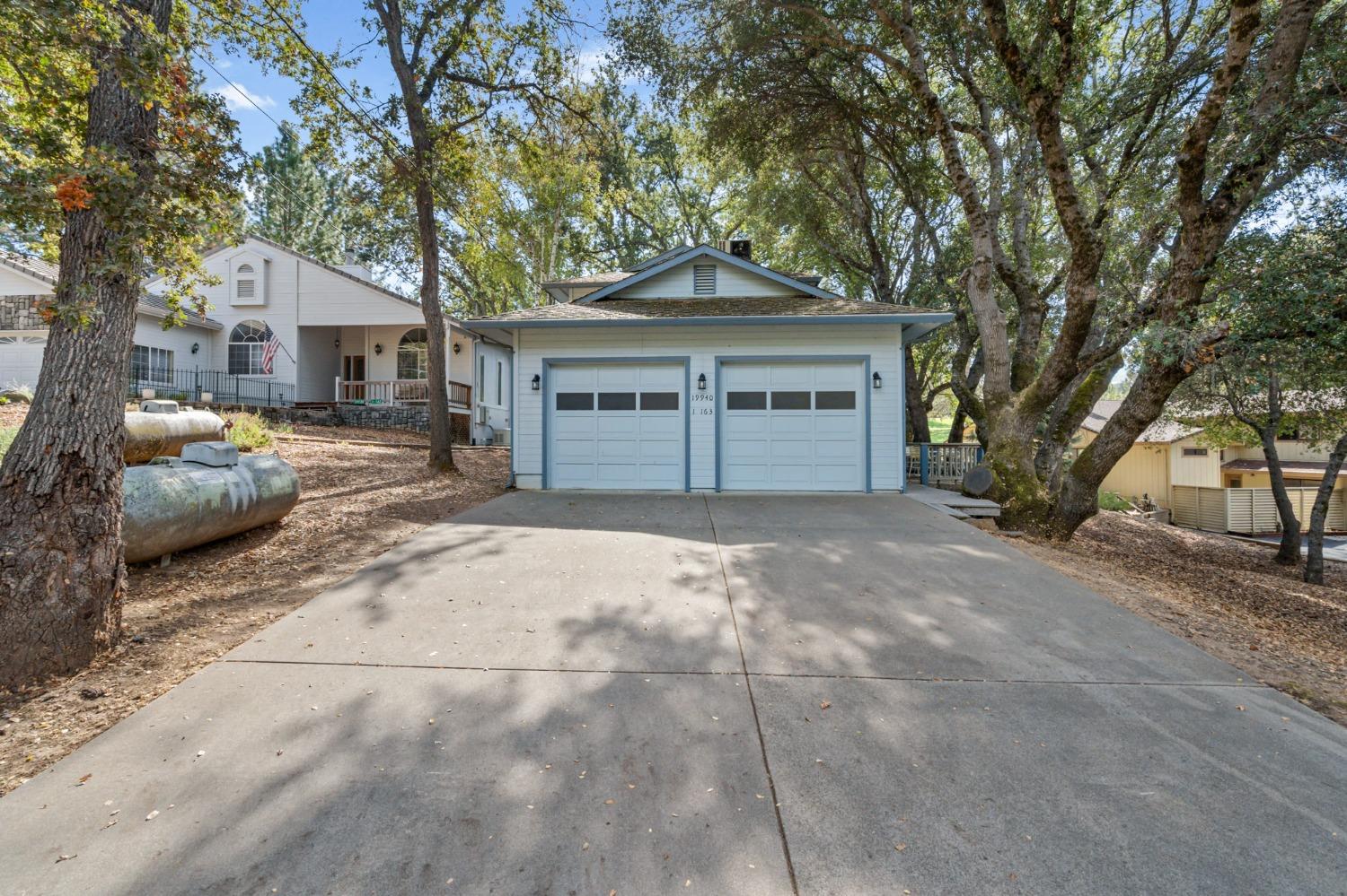 Pleasantview Drive, Groveland, California image 6