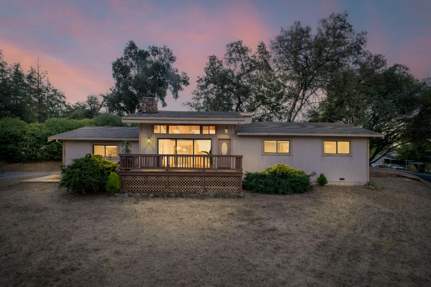 Detail Gallery Image 33 of 49 For 14777 Woodland Loop, Penn Valley,  CA 95946 - 3 Beds | 2 Baths