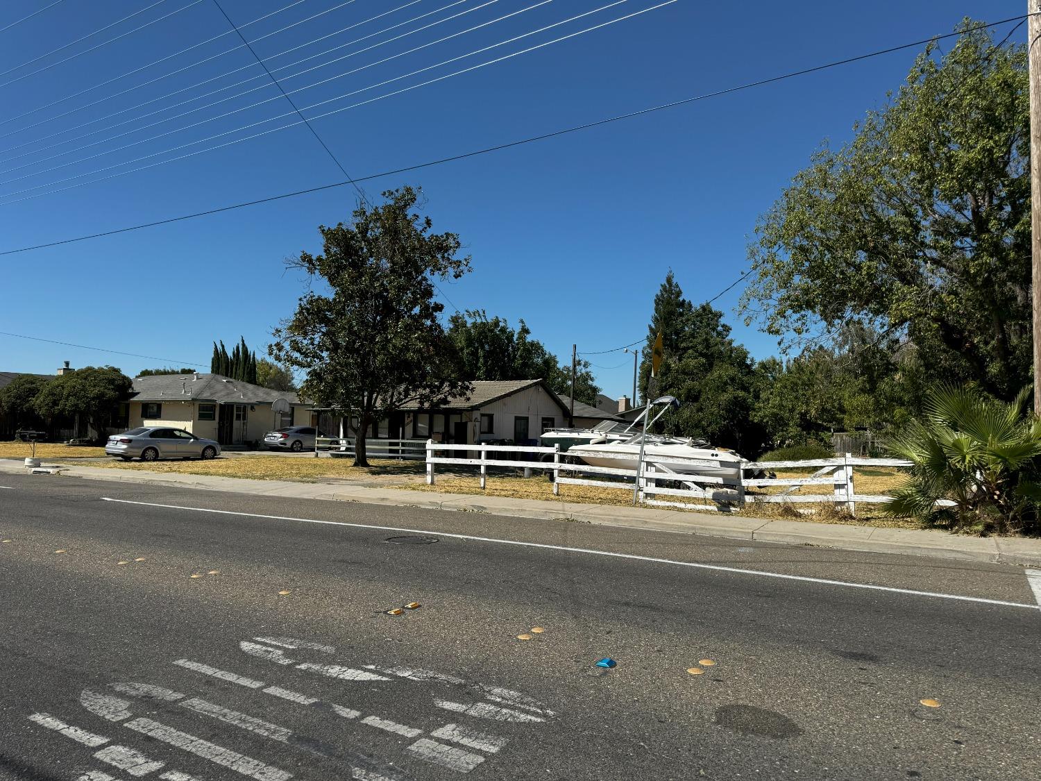 Detail Gallery Image 3 of 4 For 2907 N Walnut Rd, Turlock,  CA 95382 - 3 Beds | 2 Baths