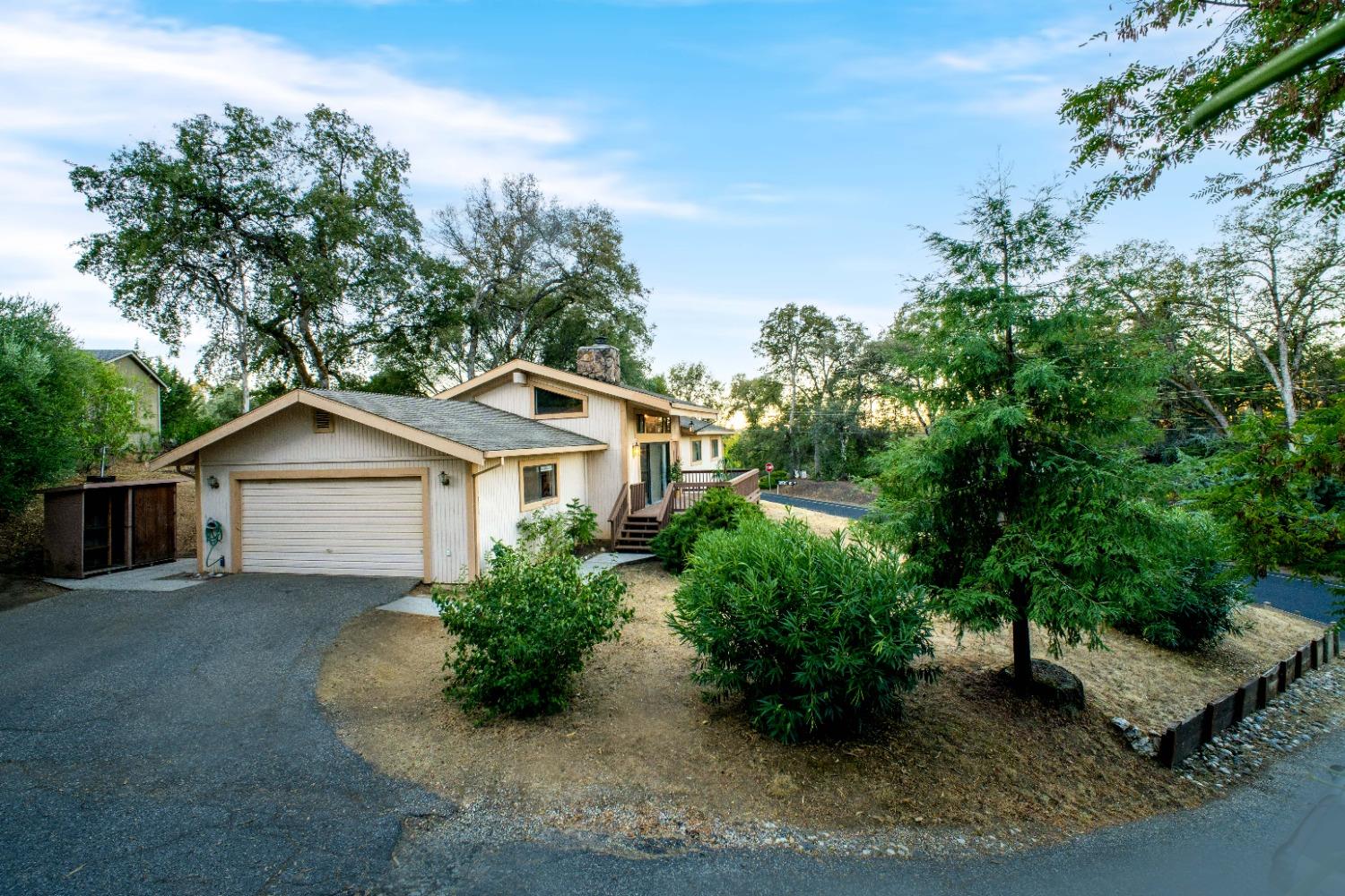 Detail Gallery Image 14 of 49 For 14777 Woodland Loop, Penn Valley,  CA 95946 - 3 Beds | 2 Baths