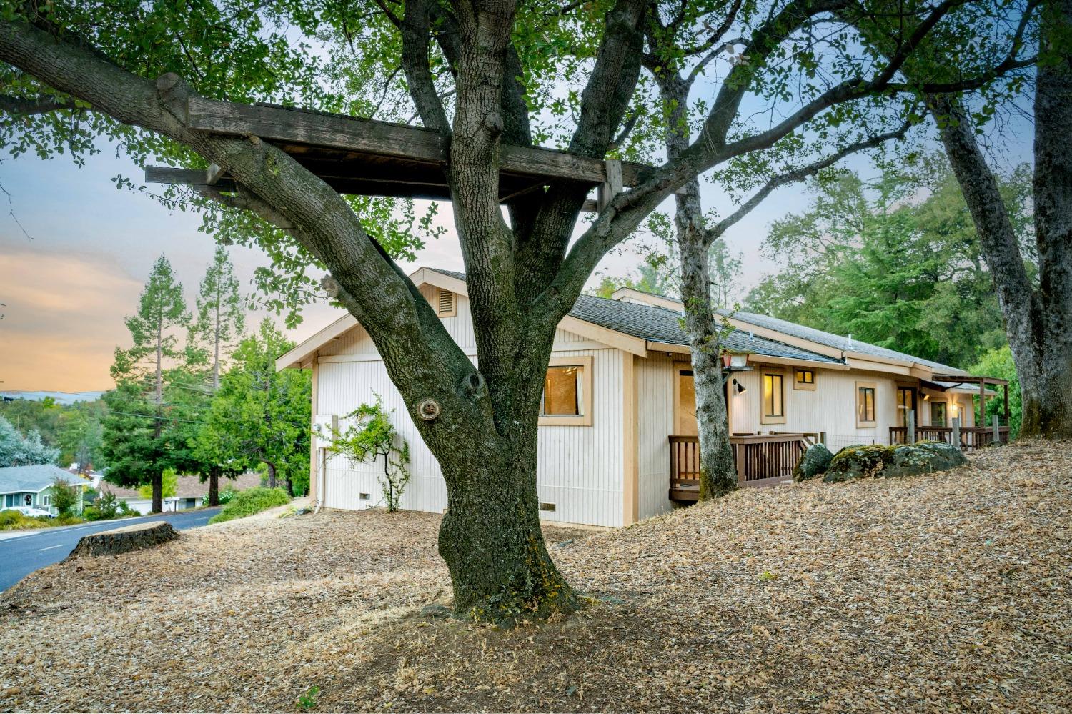 Detail Gallery Image 41 of 49 For 14777 Woodland Loop, Penn Valley,  CA 95946 - 3 Beds | 2 Baths