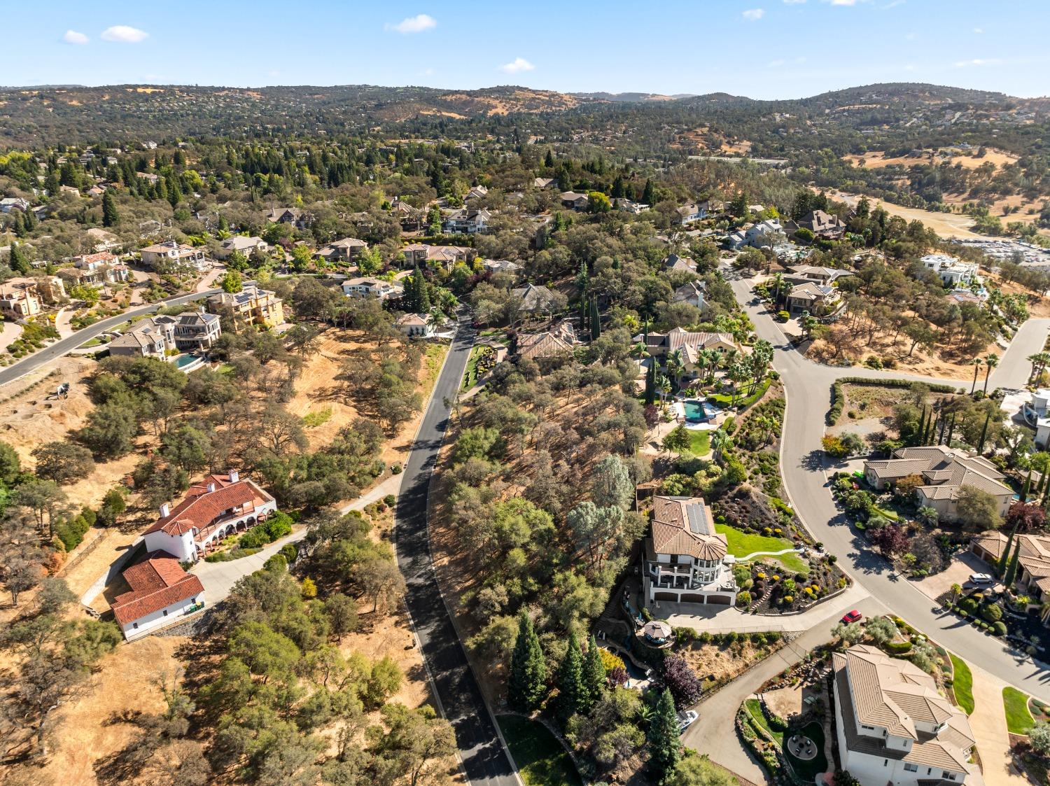 Detail Gallery Image 14 of 26 For 1346 Crocker Dr, El Dorado Hills,  CA 95762 - – Beds | – Baths