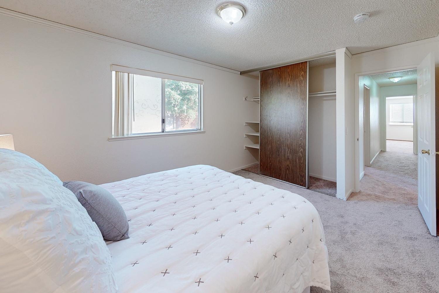 Detail Gallery Image 18 of 41 For 9669 Jan Marie Way, Elk Grove,  CA 95624 - 4 Beds | 2 Baths