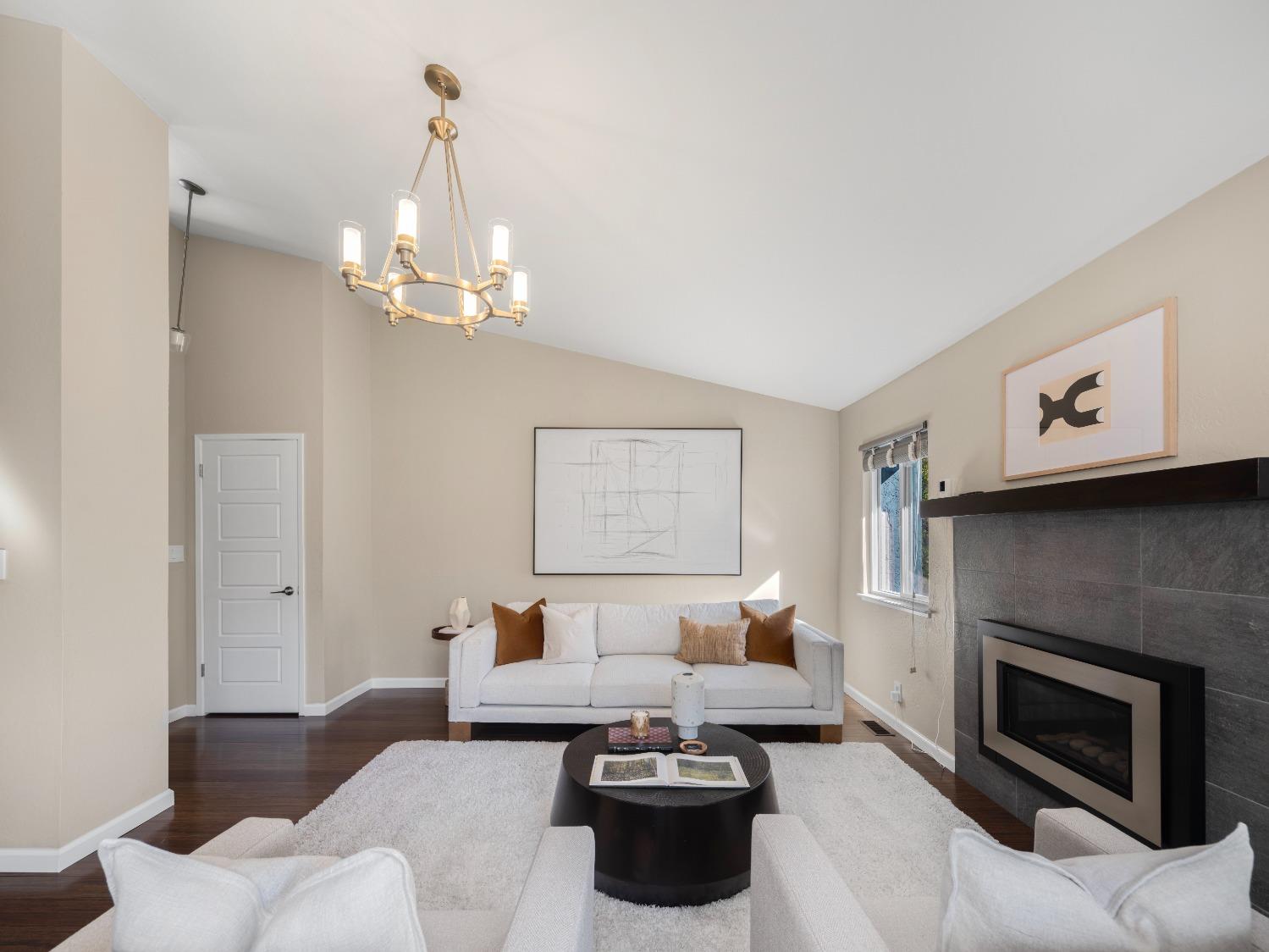 Detail Gallery Image 8 of 26 For 1239 Henderson Ave #N,  Sunnyvale,  CA 94086 - 2 Beds | 2 Baths