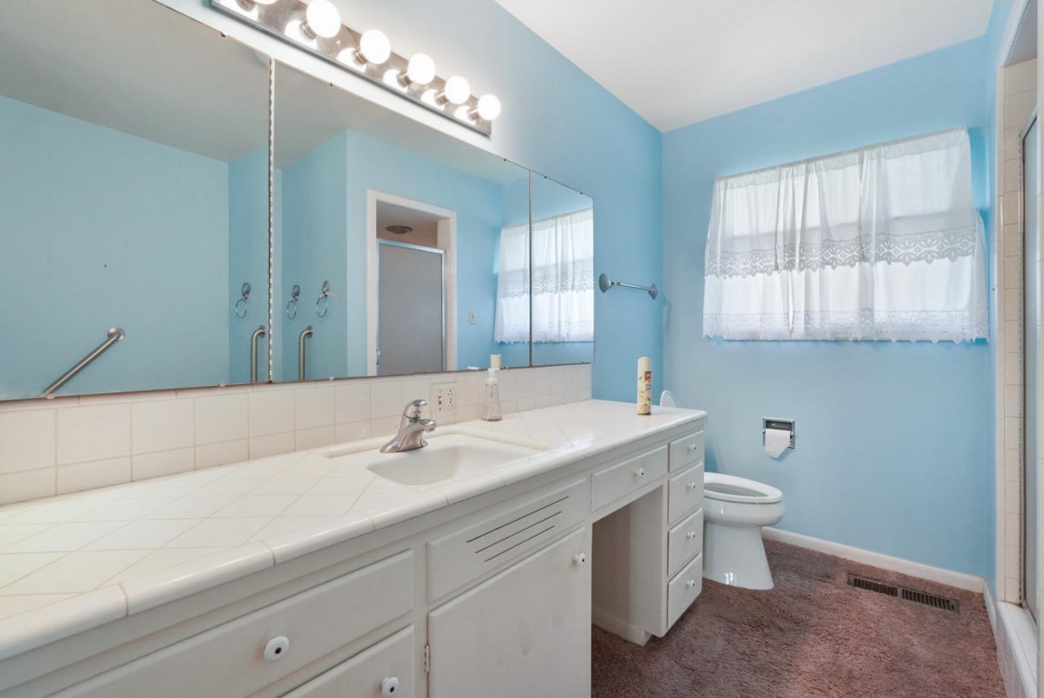 Detail Gallery Image 22 of 33 For 6113 Country Club Pl, Merced,  CA 95340 - 3 Beds | 2/1 Baths