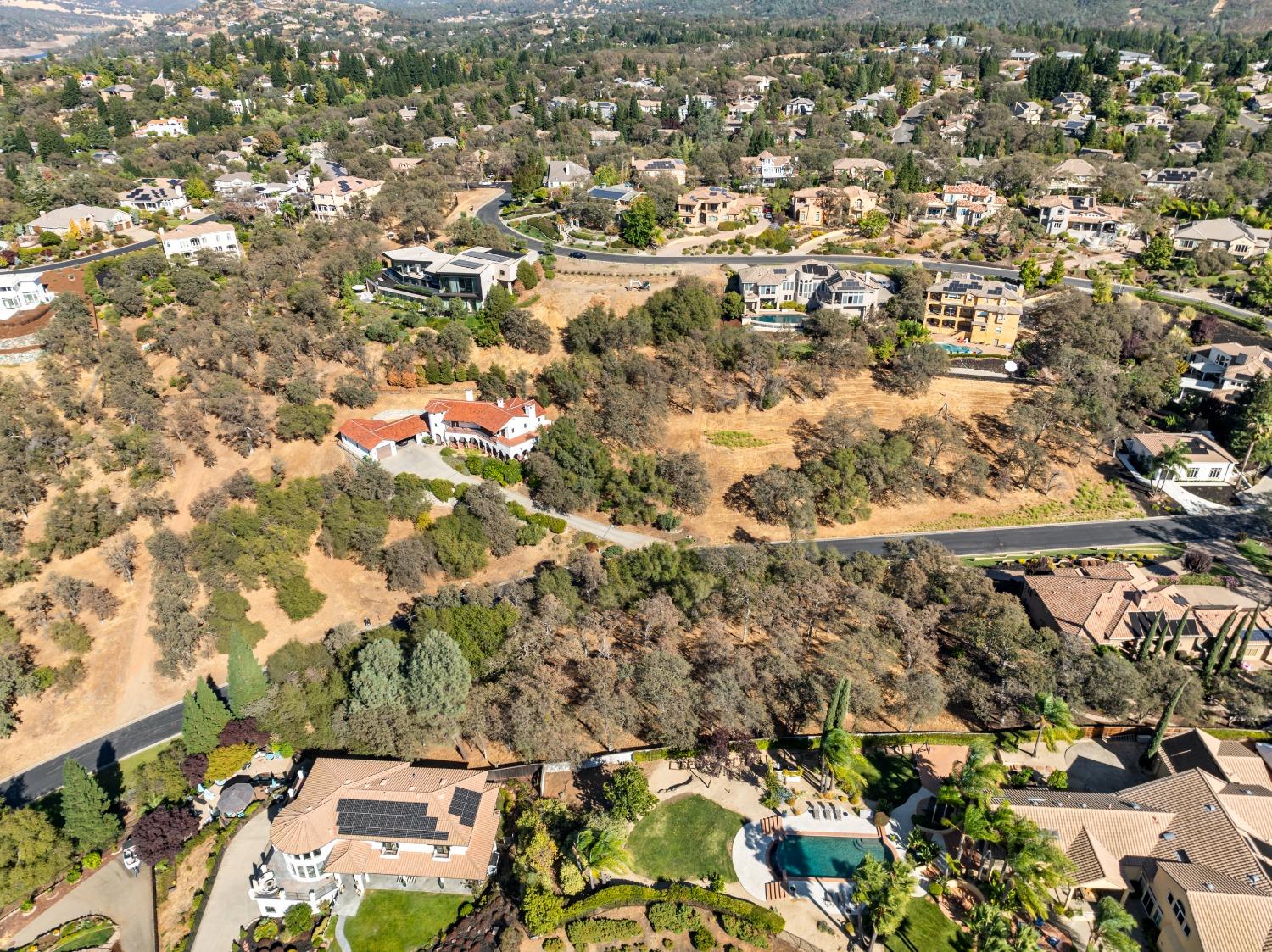 Detail Gallery Image 16 of 26 For 1346 Crocker Dr, El Dorado Hills,  CA 95762 - – Beds | – Baths