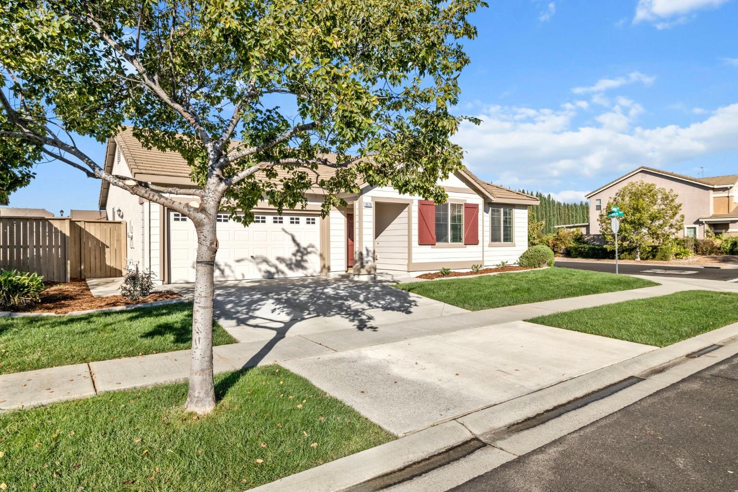 Detail Gallery Image 2 of 46 For 5570 Cobbler Lane, Marysville,  CA 95901 - 4 Beds | 2 Baths