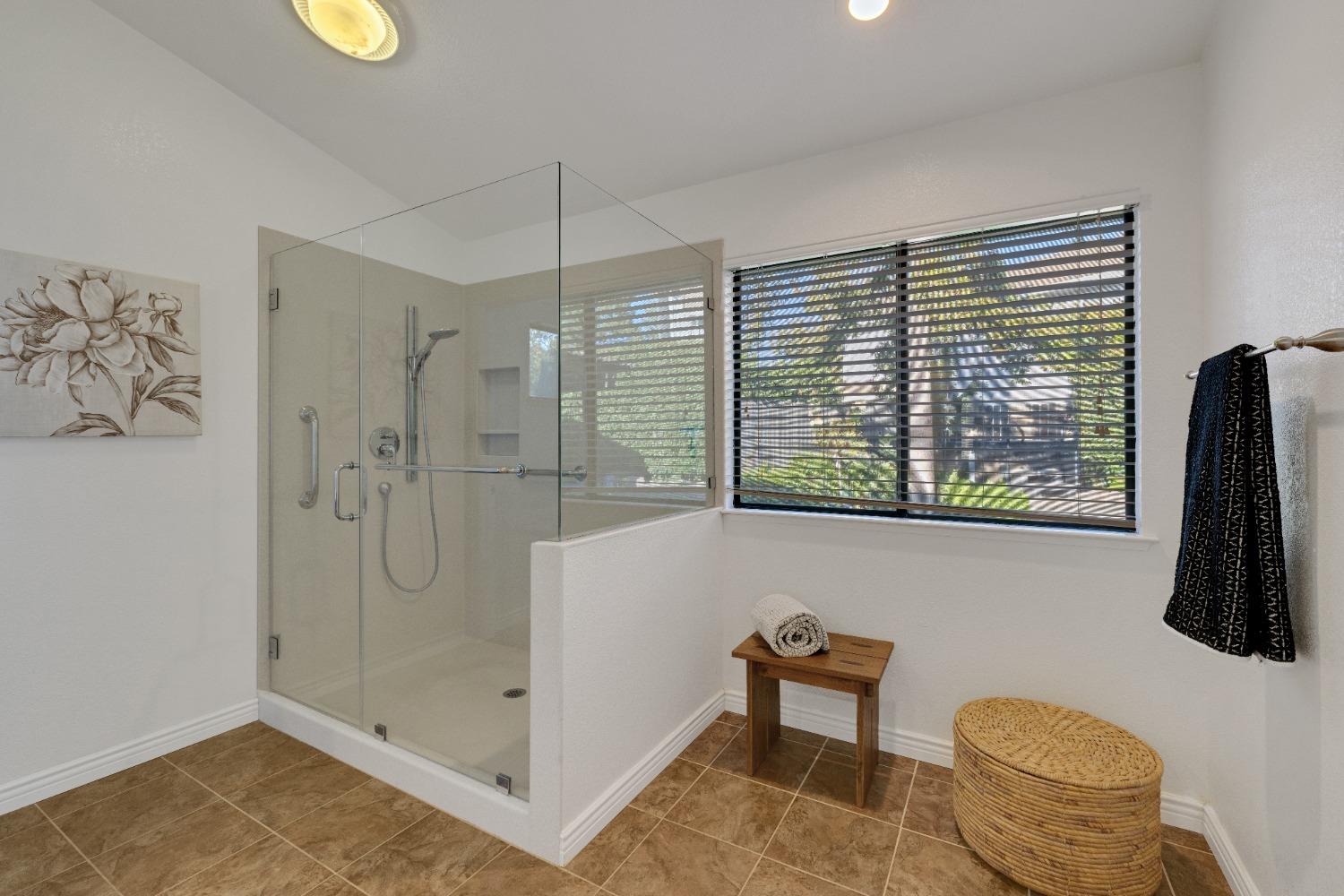 Detail Gallery Image 24 of 47 For 11881 S Carson Way, Gold River,  CA 95670 - 3 Beds | 2 Baths