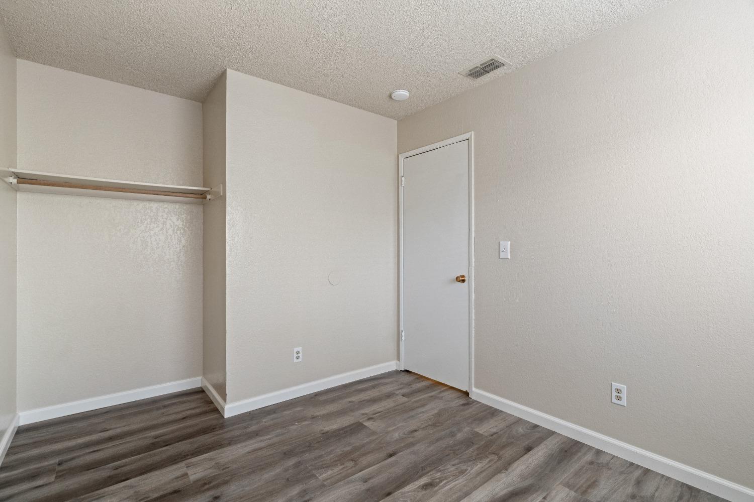 Detail Gallery Image 21 of 40 For 777 Turnstone Dr, Sacramento,  CA 95834 - 4 Beds | 2 Baths