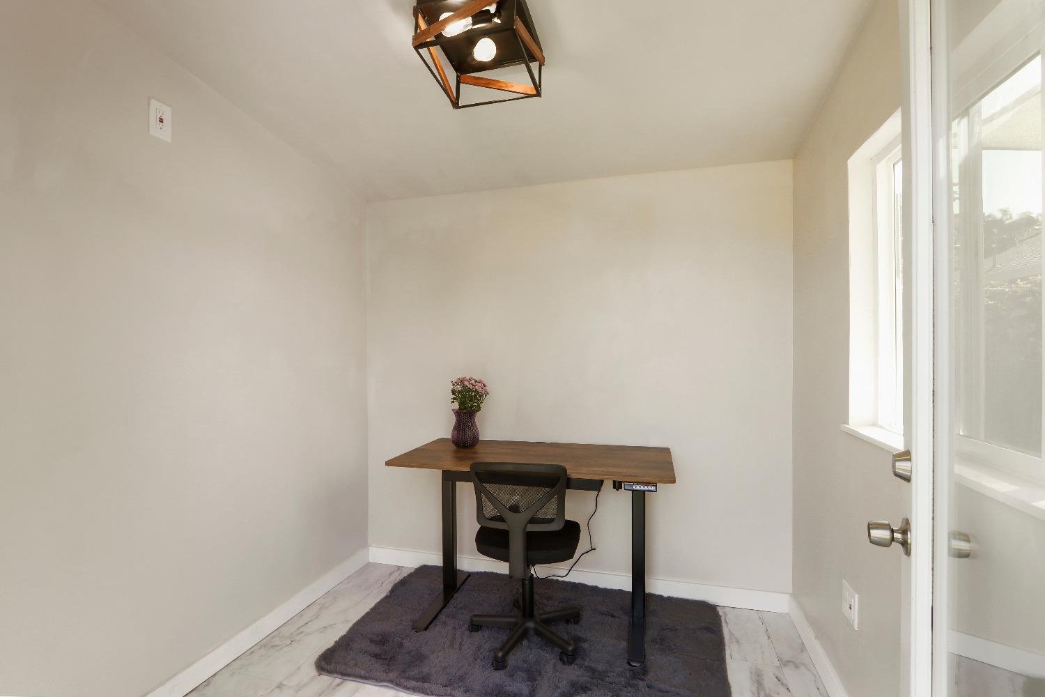 Detail Gallery Image 31 of 32 For 7031 Alcott Dr, Sacramento,  CA 95820 - 2 Beds | 1 Baths