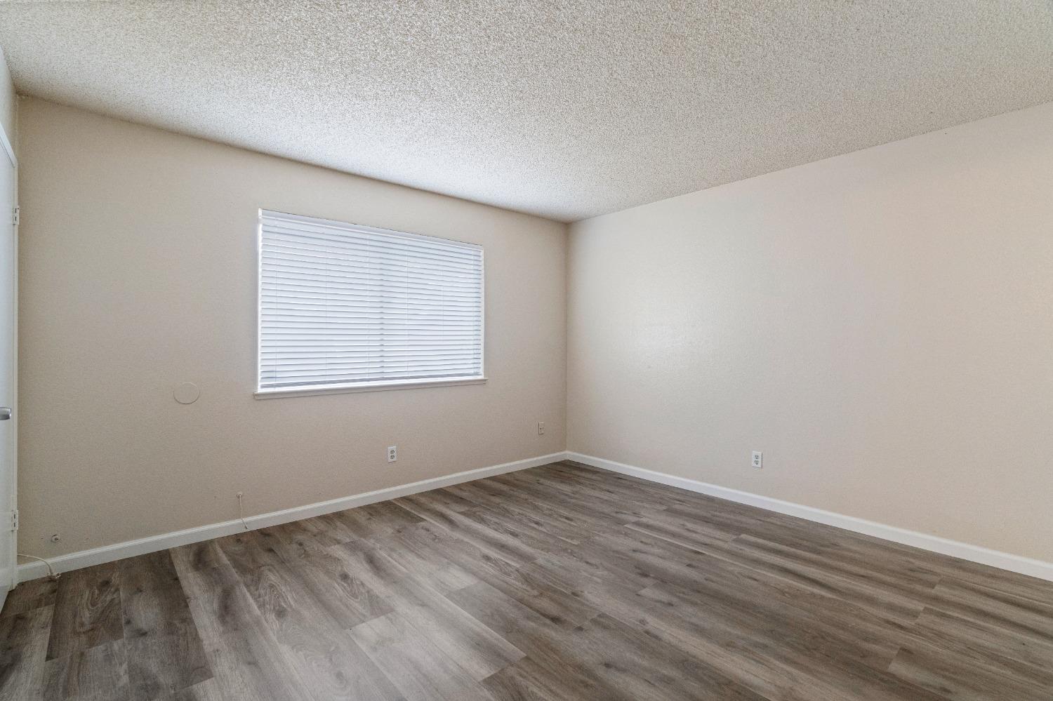 Detail Gallery Image 24 of 40 For 777 Turnstone Dr, Sacramento,  CA 95834 - 4 Beds | 2 Baths