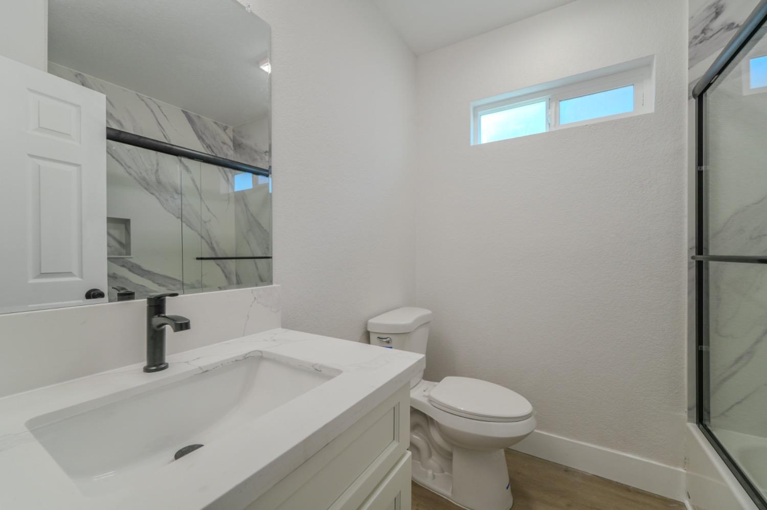 Detail Gallery Image 24 of 40 For 1952 Hollister St, Ceres,  CA 95307 - 4 Beds | 2 Baths