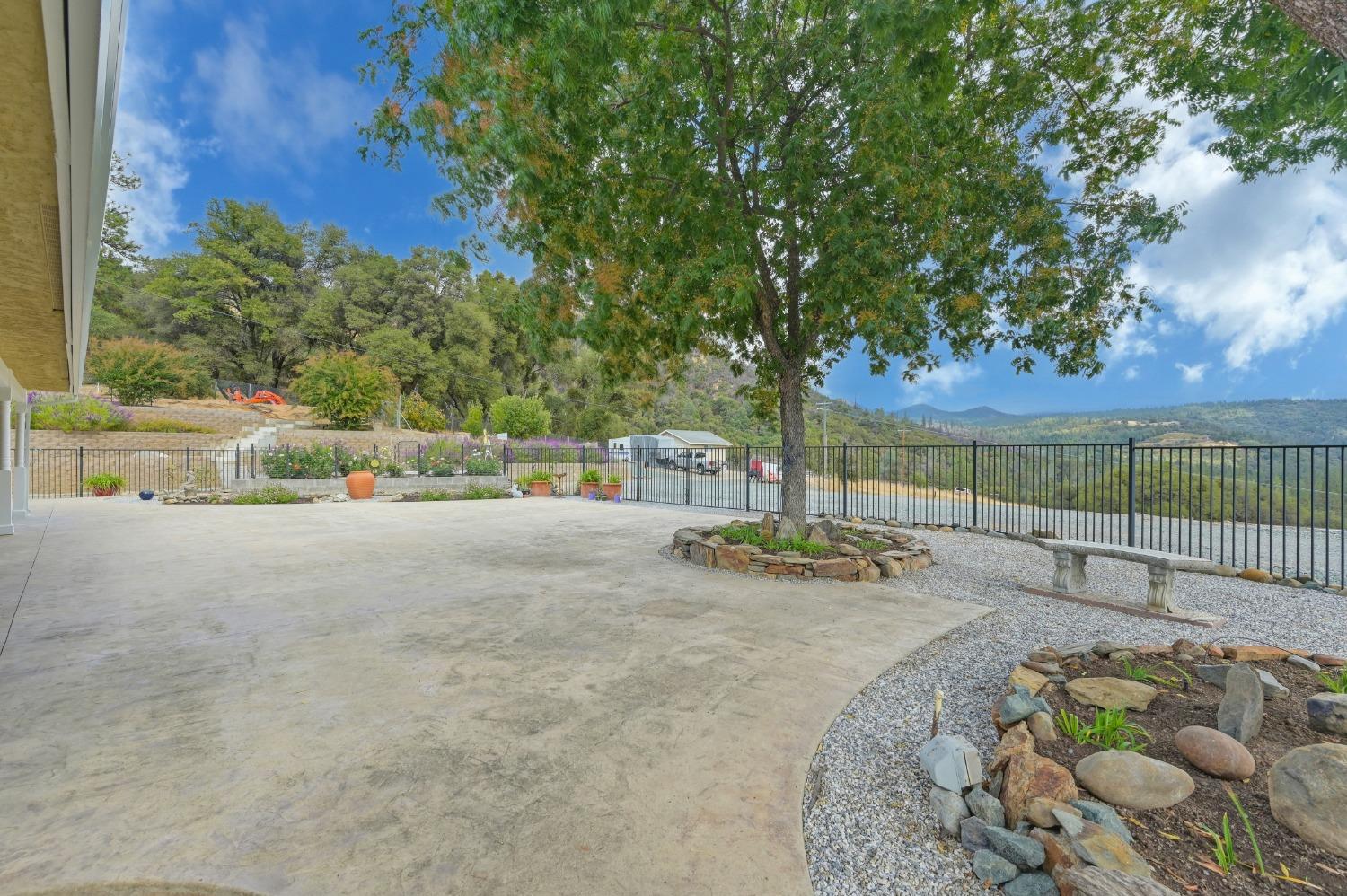 Detail Gallery Image 36 of 71 For 6675 Happy Valley Rd, Somerset,  CA 95684 - 3 Beds | 2/1 Baths