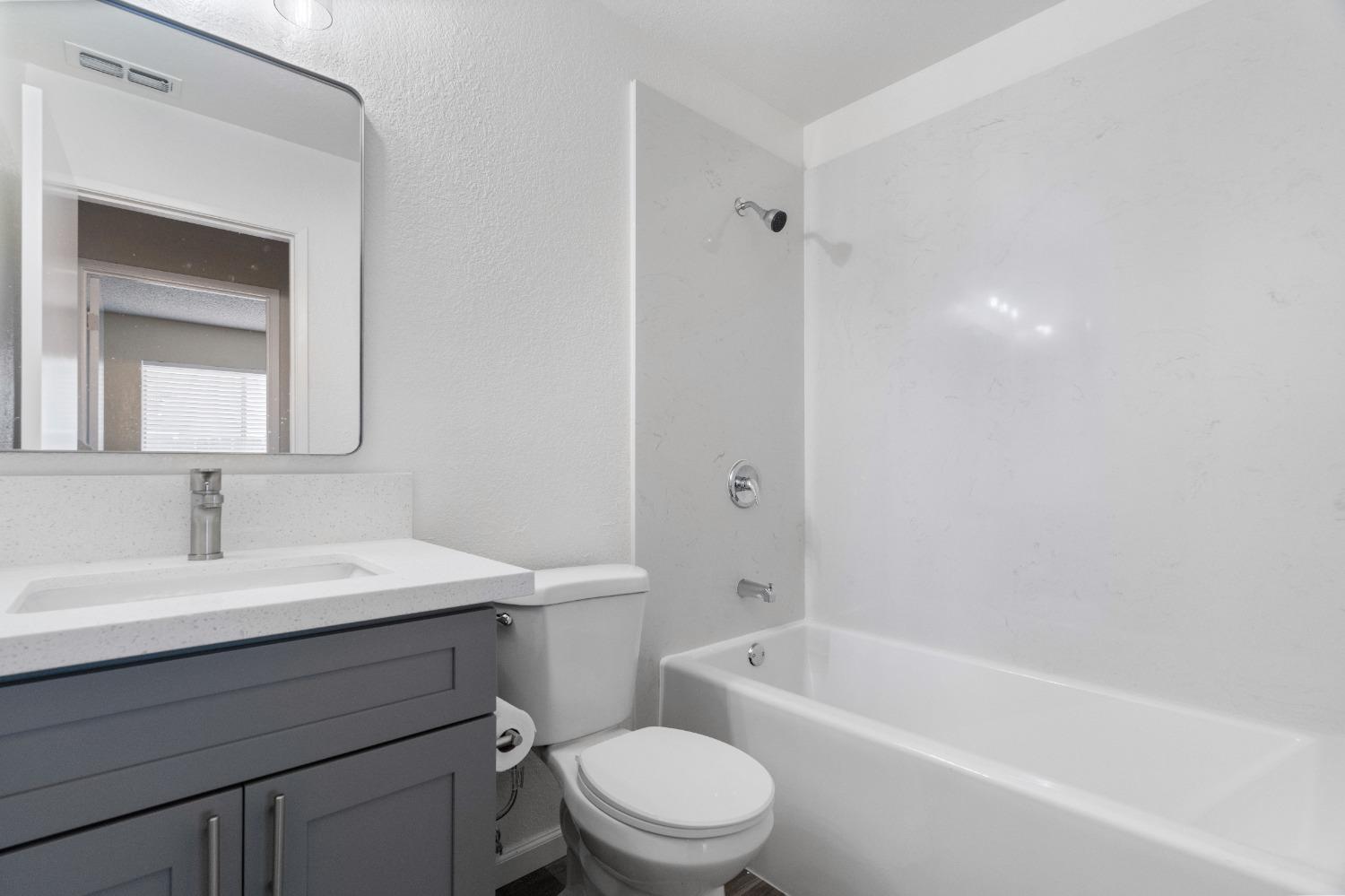 Detail Gallery Image 19 of 40 For 777 Turnstone Dr, Sacramento,  CA 95834 - 4 Beds | 2 Baths