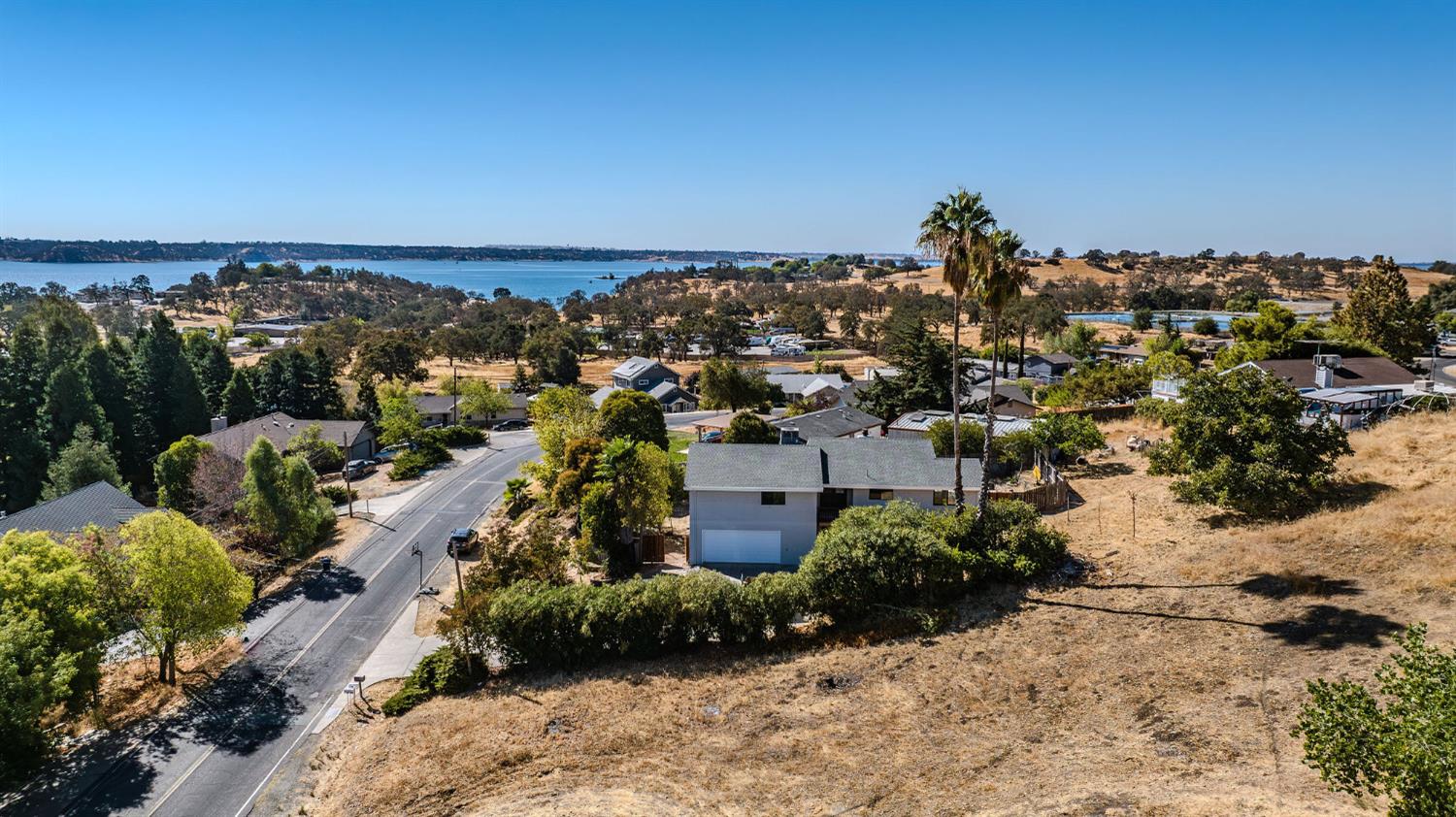 Detail Gallery Image 19 of 65 For 4165 Lakeview Drive, Ione,  CA 95640 - 4 Beds | 3 Baths