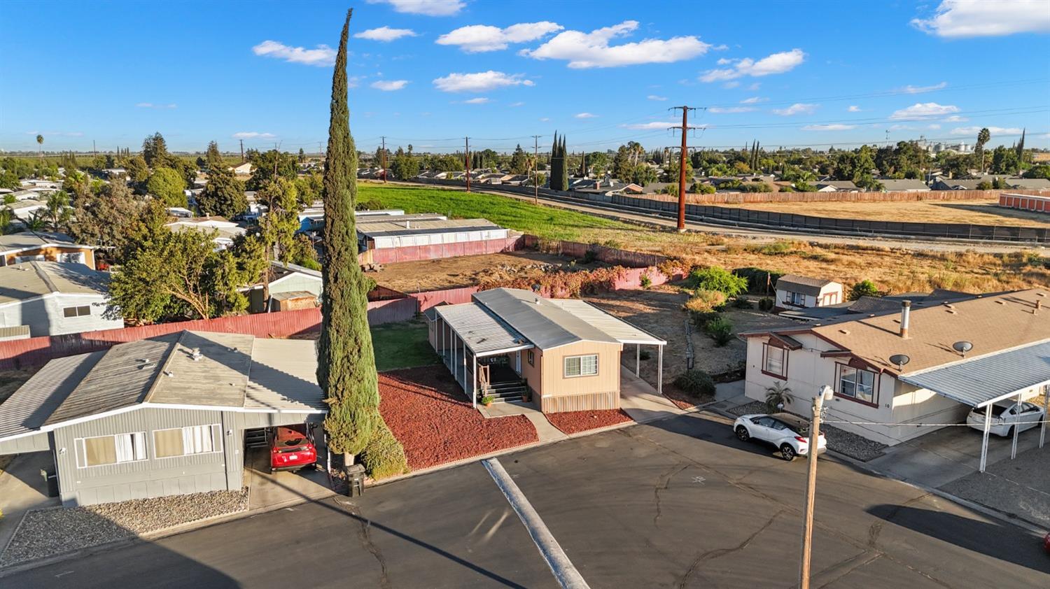 Detail Gallery Image 2 of 24 For 4812 Esmar Rd 11, Ceres,  CA 95307 - 2 Beds | 1 Baths