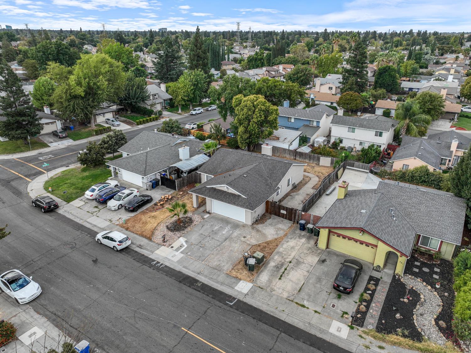 Detail Gallery Image 35 of 40 For 777 Turnstone Dr, Sacramento,  CA 95834 - 4 Beds | 2 Baths