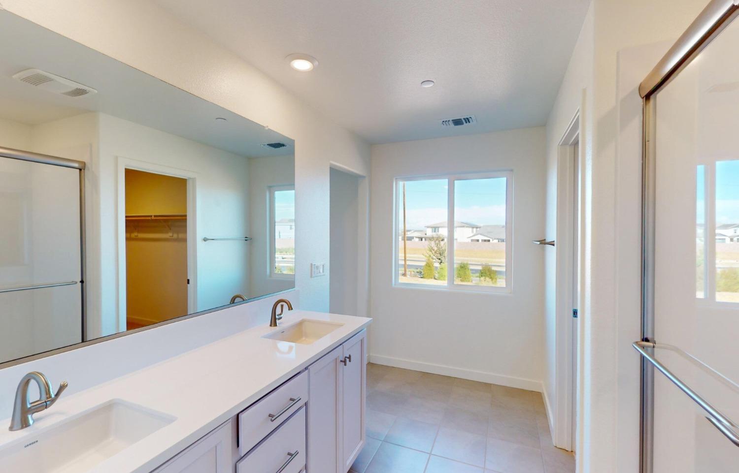 Detail Gallery Image 17 of 34 For 12049 Agen Cir, Rancho Cordova,  CA 95742 - 3 Beds | 2/1 Baths