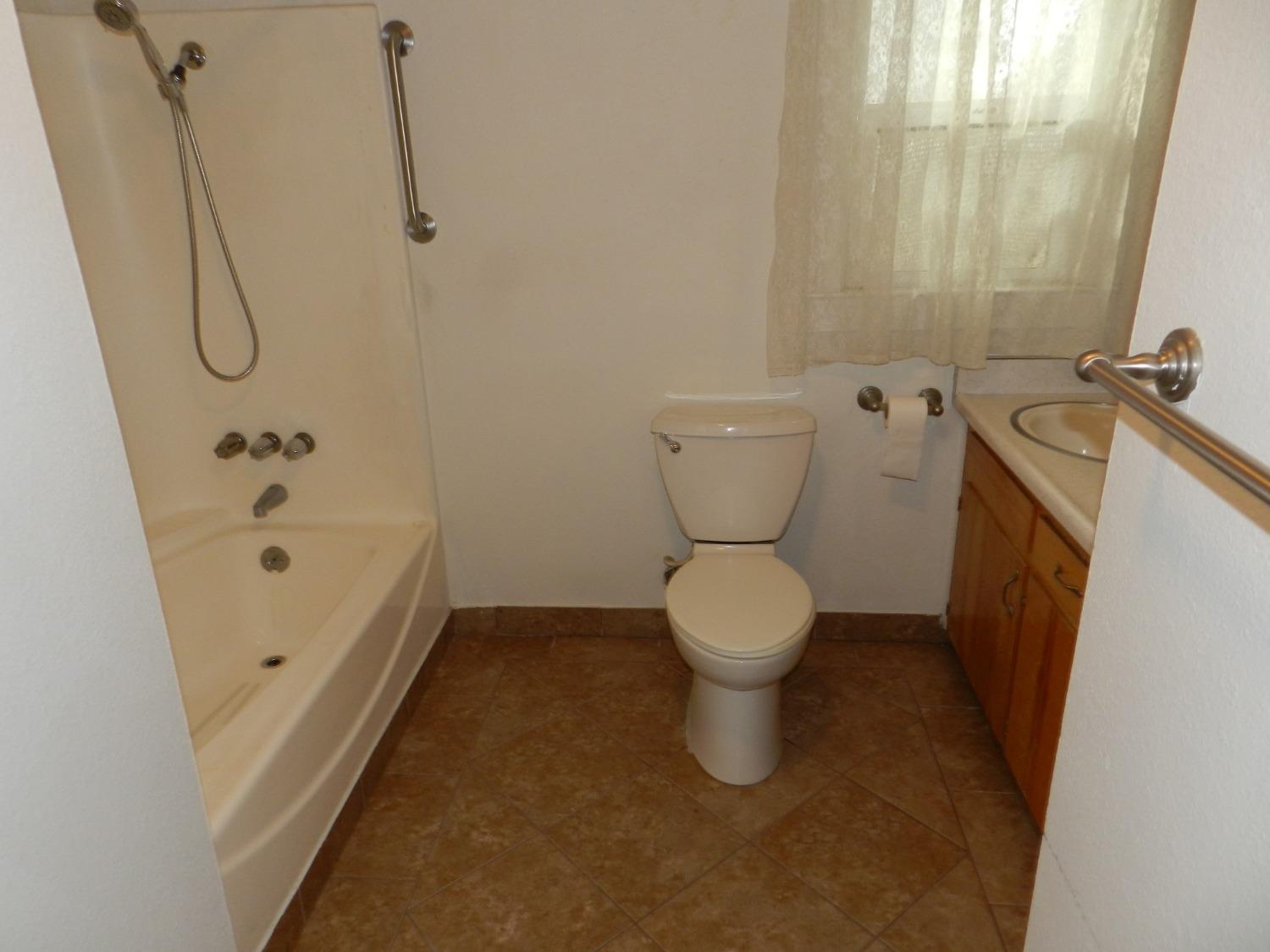 Detail Gallery Image 20 of 35 For 1234 a St, Livingston,  CA 95334 - 2 Beds | 1 Baths