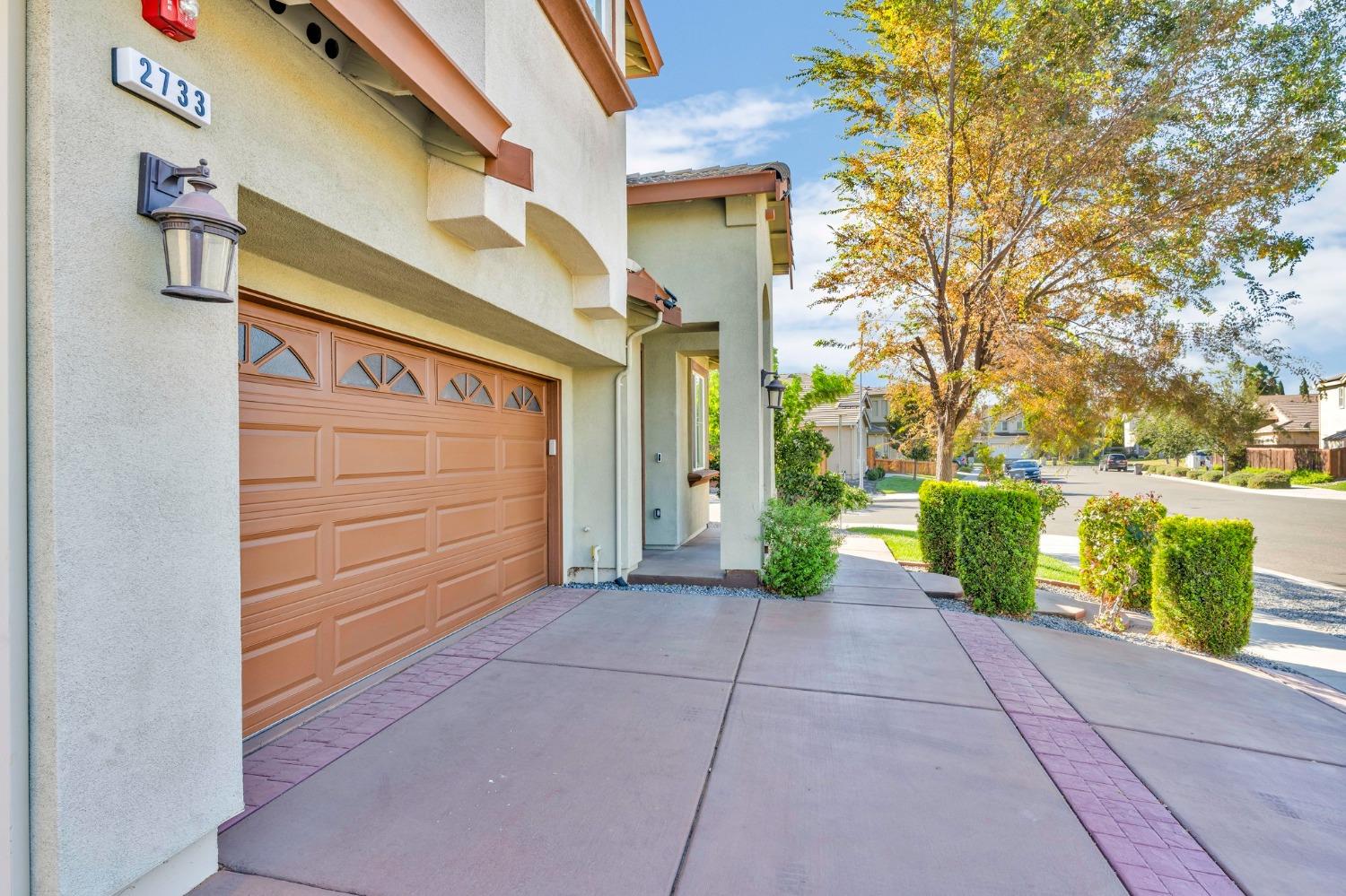 Detail Gallery Image 18 of 67 For 2733 Blue Rock St, West Sacramento,  CA 95691 - 5 Beds | 4/1 Baths